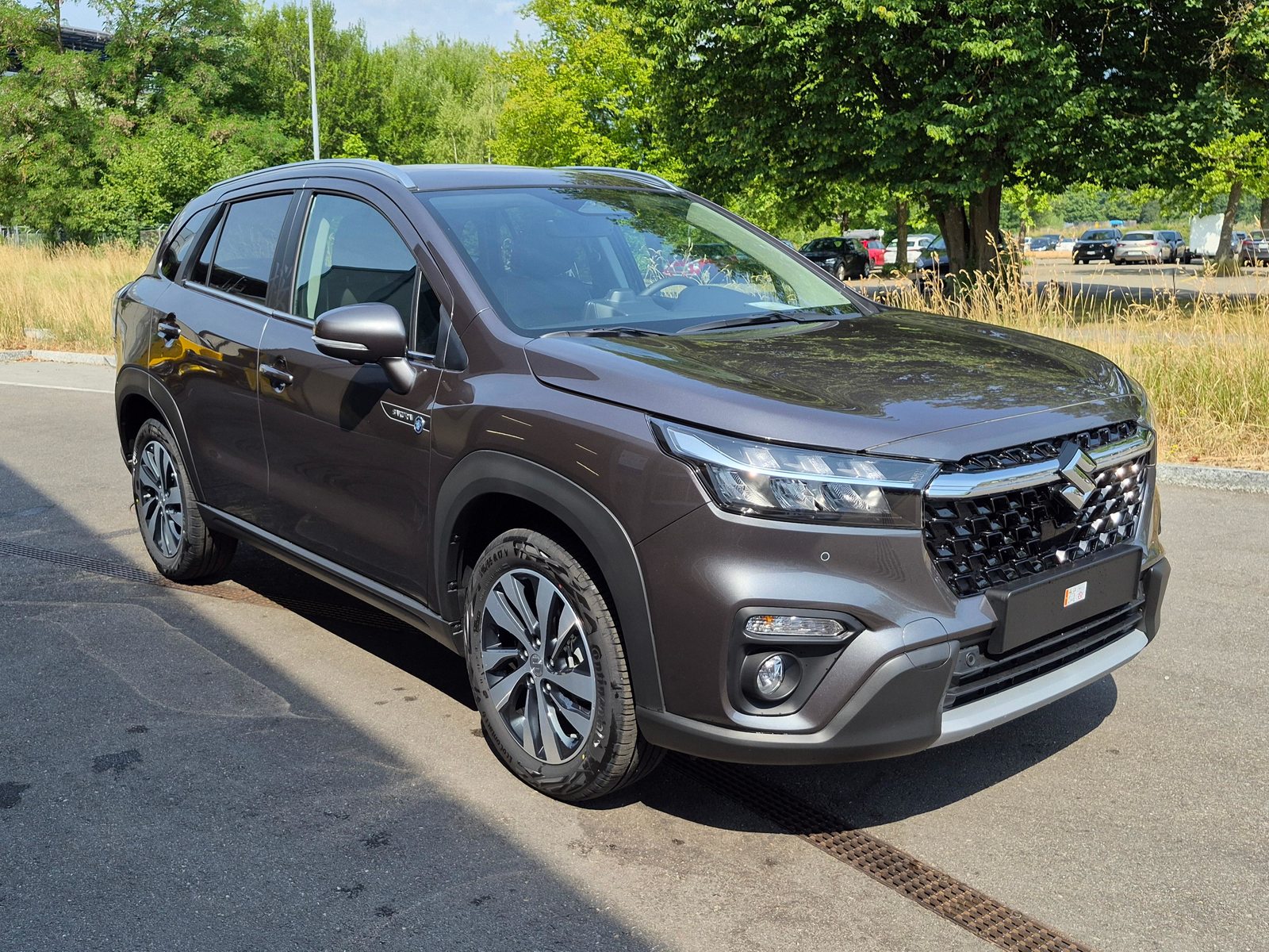 SUZUKI S-Cross 1.4 T Sakura Top Hybrid 4x4, Mild-Hybrid Benzin/Elektro, Neuwagen, Automatik - 5