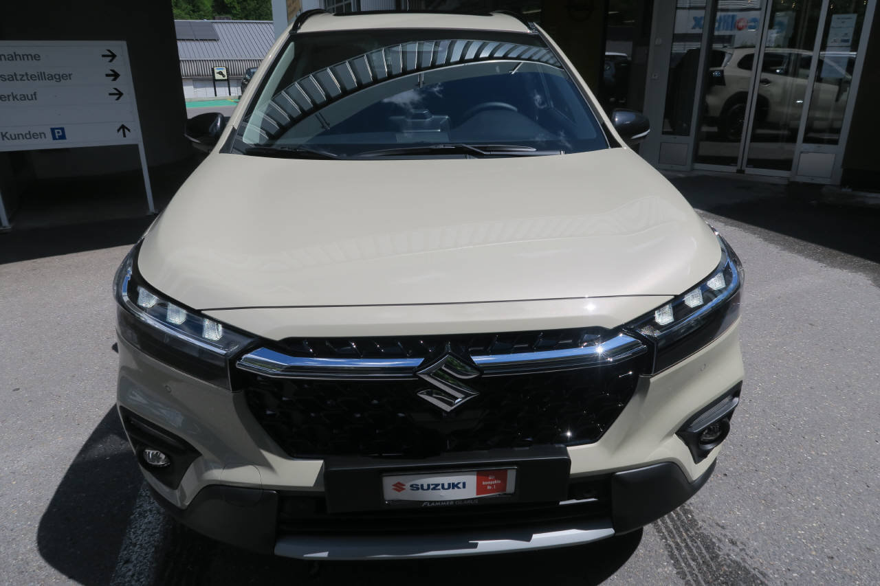 SUZUKI S-Cross 1.4 T Black Edition Top Hybrid 4x4, Hybride Leggero Benzina/Elettrica, Auto nuove, Automatico - 2