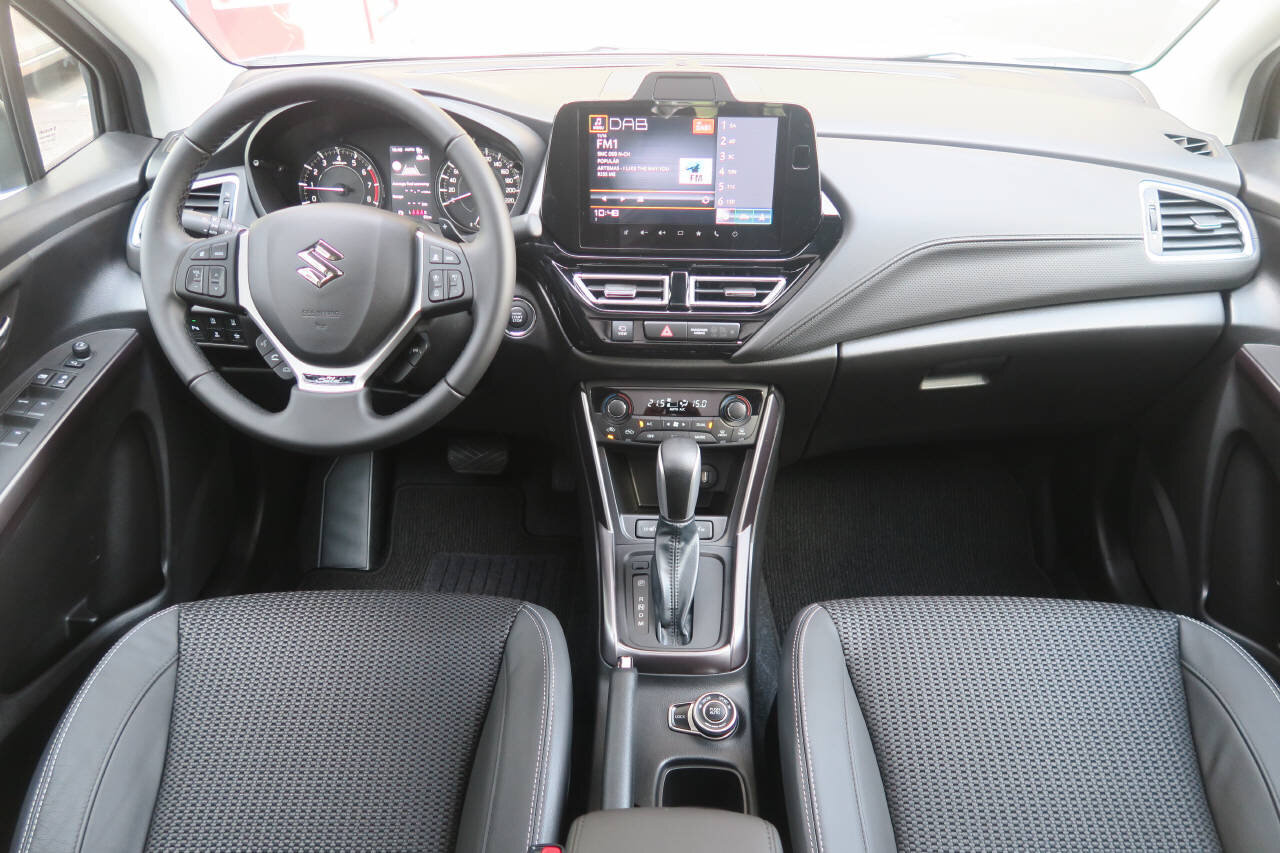 SUZUKI S-Cross 1.4 T Piz Sulai Top Hybrid 4x4, Hybride Léger Essence/Électricité, Voiture nouvelle, Automatique - 5