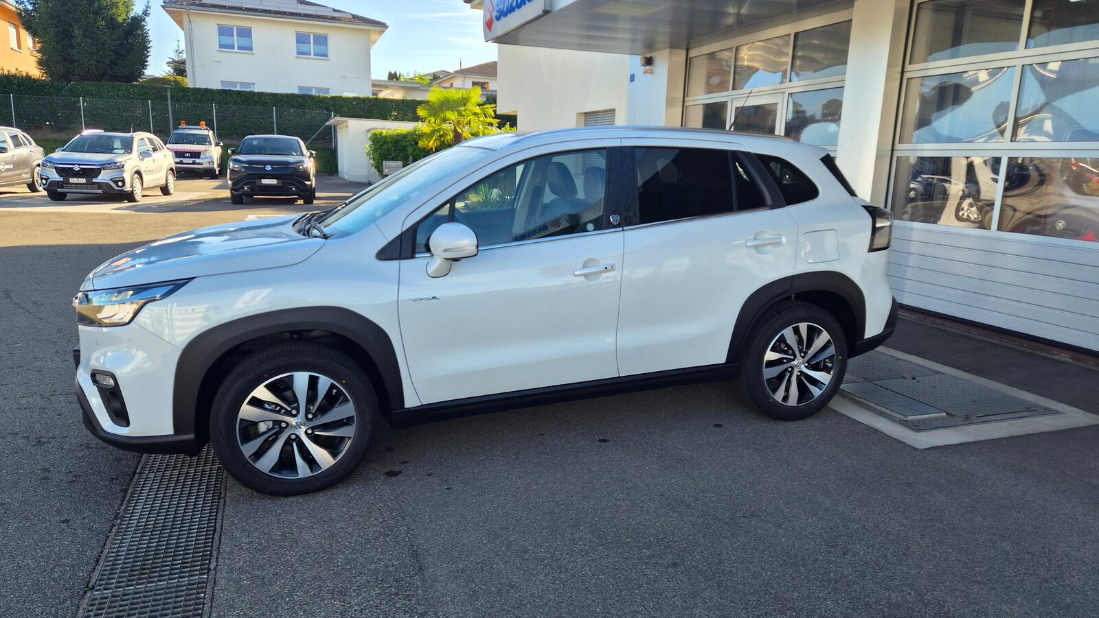 SUZUKI S-Cross 1.4 T Piz Sulai Top Hybrid 4x4, Mild-Hybrid Benzin/Elektro, Neuwagen, Automatik - 2