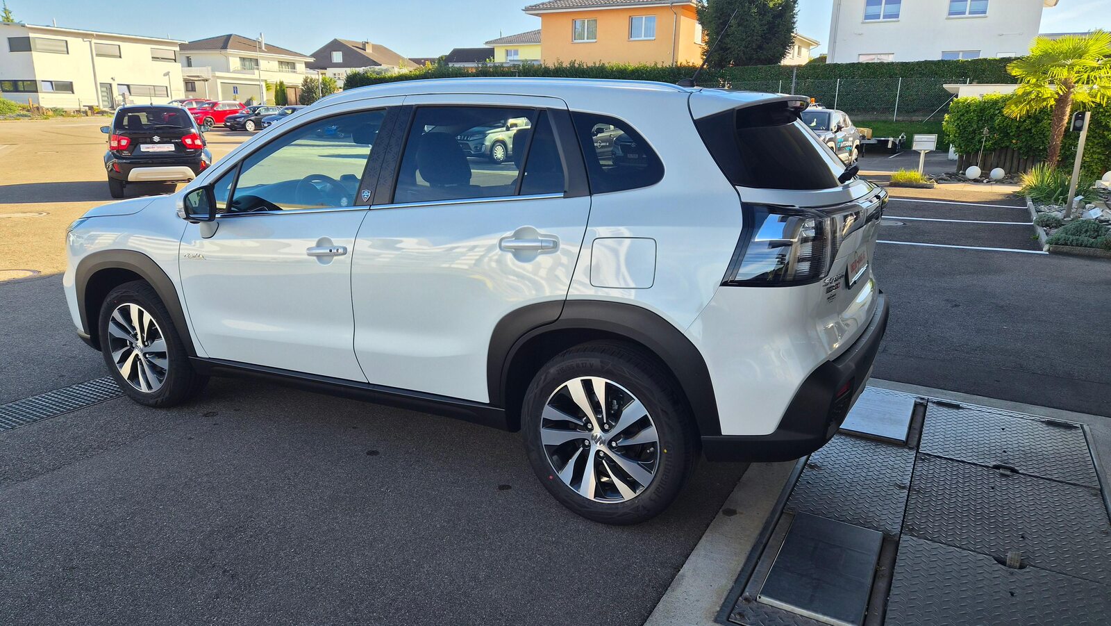 SUZUKI S-Cross 1.4 T Piz Sulai Top Hybrid 4x4, Mild-Hybrid Benzin/Elektro, Neuwagen, Automatik - 3