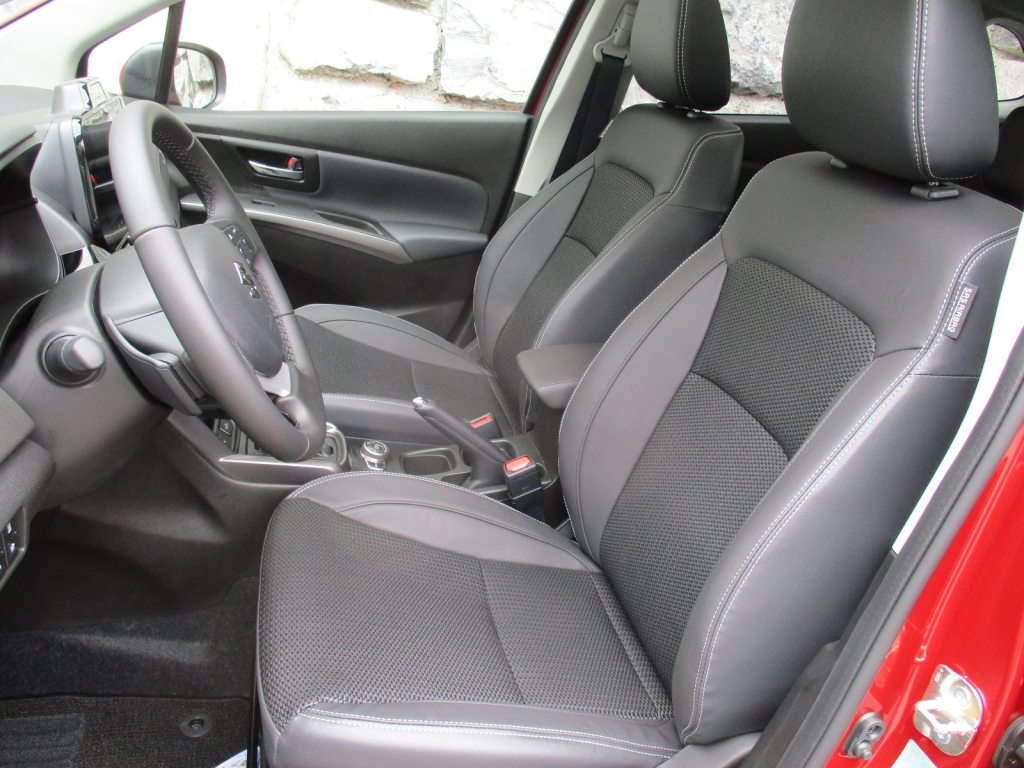 SUZUKI S-CROSS 1.4 T Compact Top Hybrid 4x4, Mild-Hybrid Petrol/Electric, New car, Automatic - 5