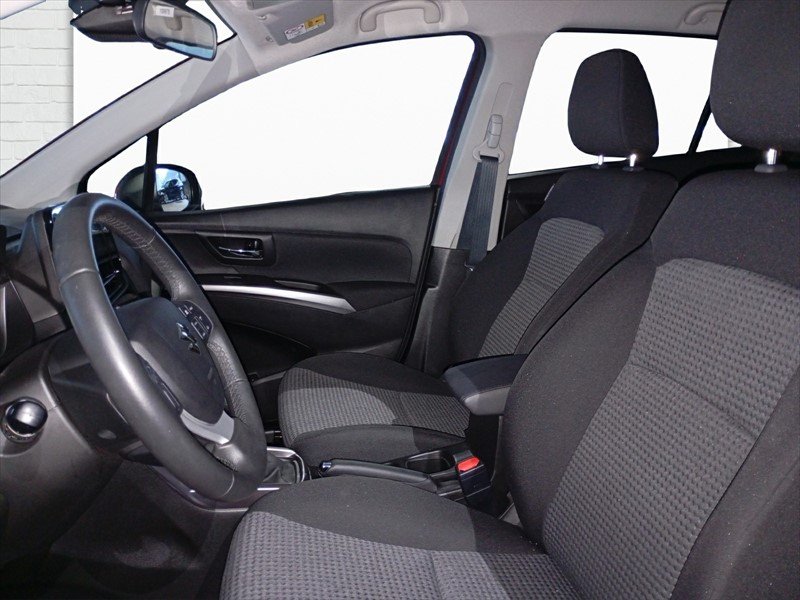 SUZUKI S-Cross1.4 T Compact+ Hybrid 4x4, Benzin, Occasion / Gebraucht, Handschaltung - 5