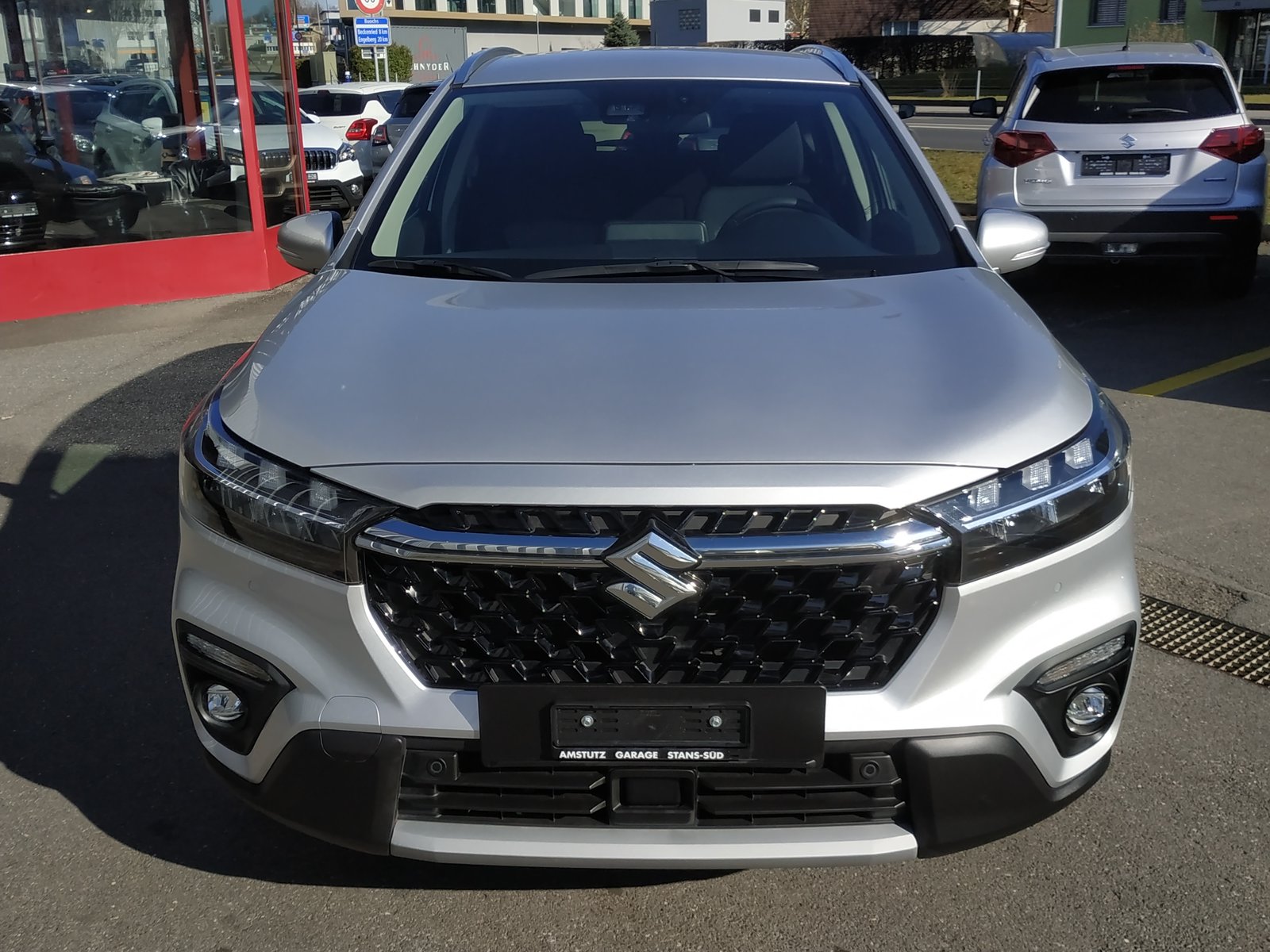 SUZUKI S-Cross 1.5 Compact+ Hybrid, Full-Hybrid Petrol/Electric, Second hand / Used, Automatic - 4
