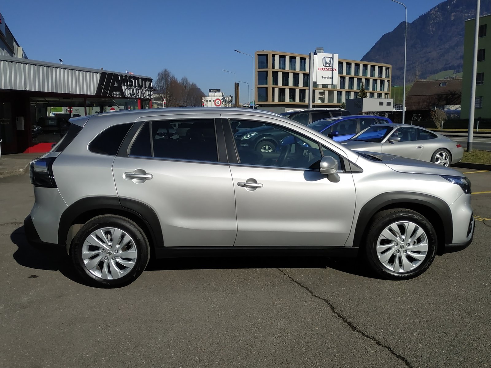 SUZUKI S-Cross 1.5 Compact+ Hybrid, Full-Hybrid Petrol/Electric, Second hand / Used, Automatic - 6