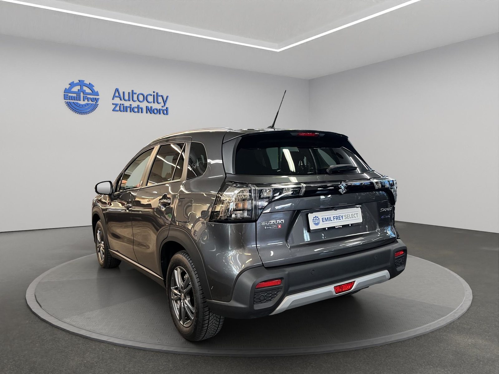 SUZUKI S-Cross 1.5 Compact+ Hybrid 4x4, Voll-Hybrid Benzin/Elektro, Occasion / Gebraucht, Automatik - 3