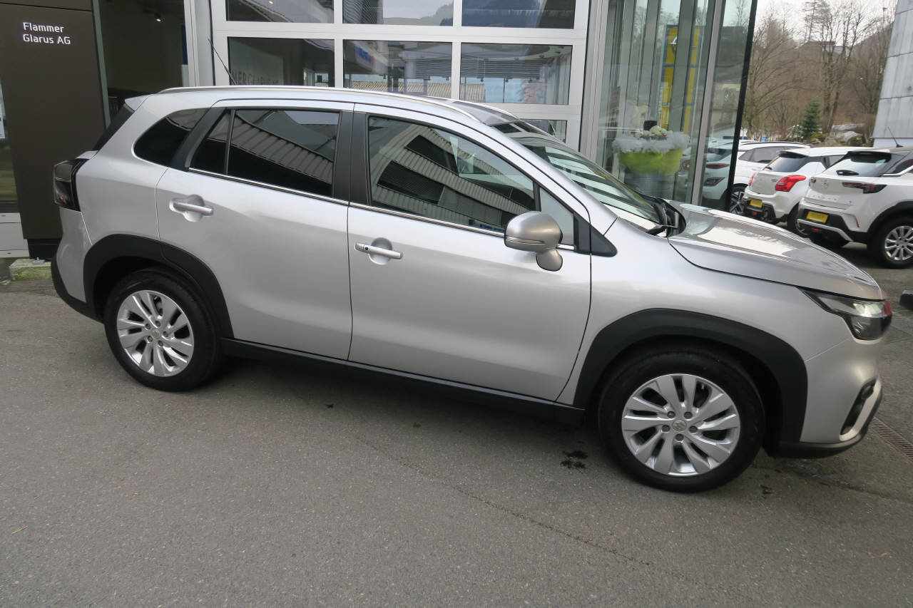 SUZUKI S-Cross 1.5 Compact+ Hybrid 4x4, Hybride Intégral Essence/Électricité, Occasion / Utilisé, Automatique - 2