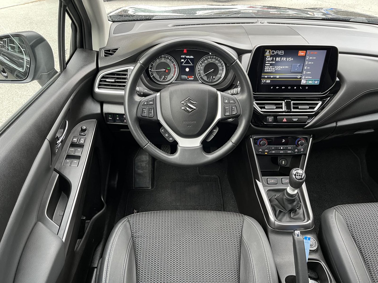 SUZUKI S-Cross 1.4 T Compact Top Hybrid 4x4, Hybride Léger Essence/Électricité, Occasion / Utilisé, Manuelle - 6