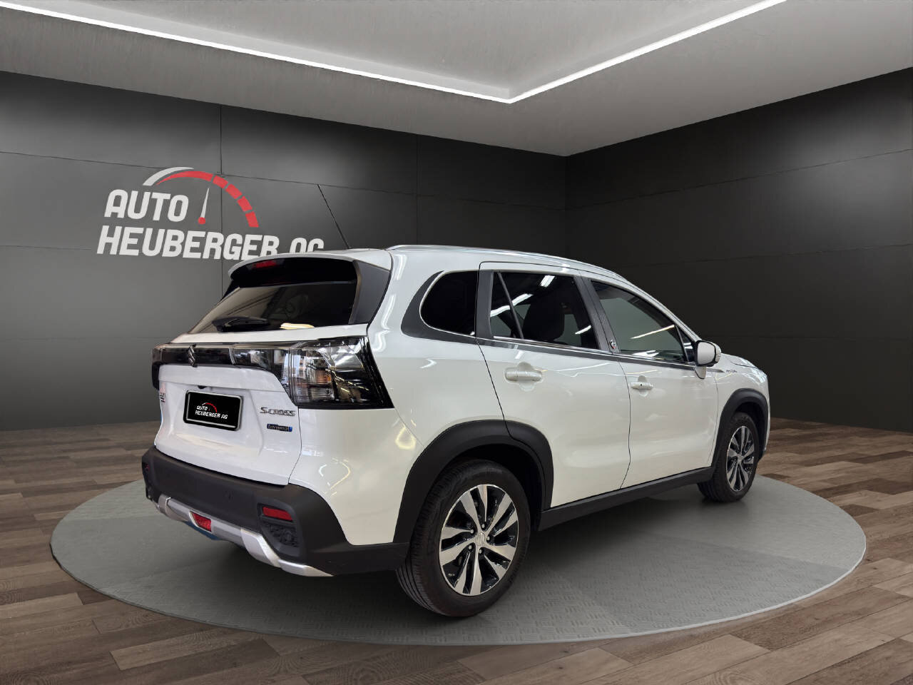 SUZUKI S-Cross 1.5 Piz Sulai Top Hybrid 4x4, Voll-Hybrid Benzin/Elektro, Occasion / Gebraucht, Automatik - 3