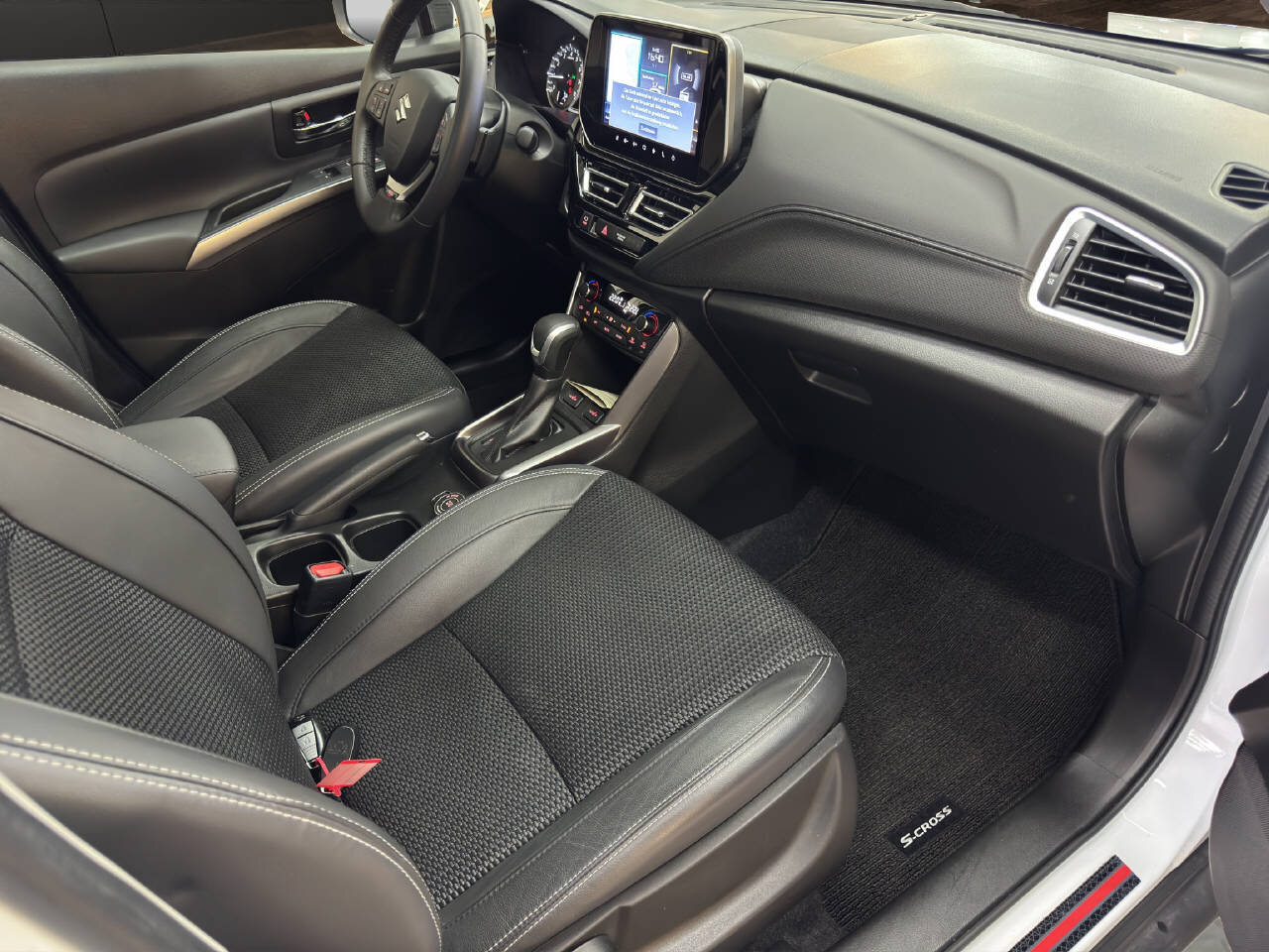 SUZUKI S-Cross 1.5 Piz Sulai Top Hybrid 4x4, Voll-Hybrid Benzin/Elektro, Occasion / Gebraucht, Automatik - 7