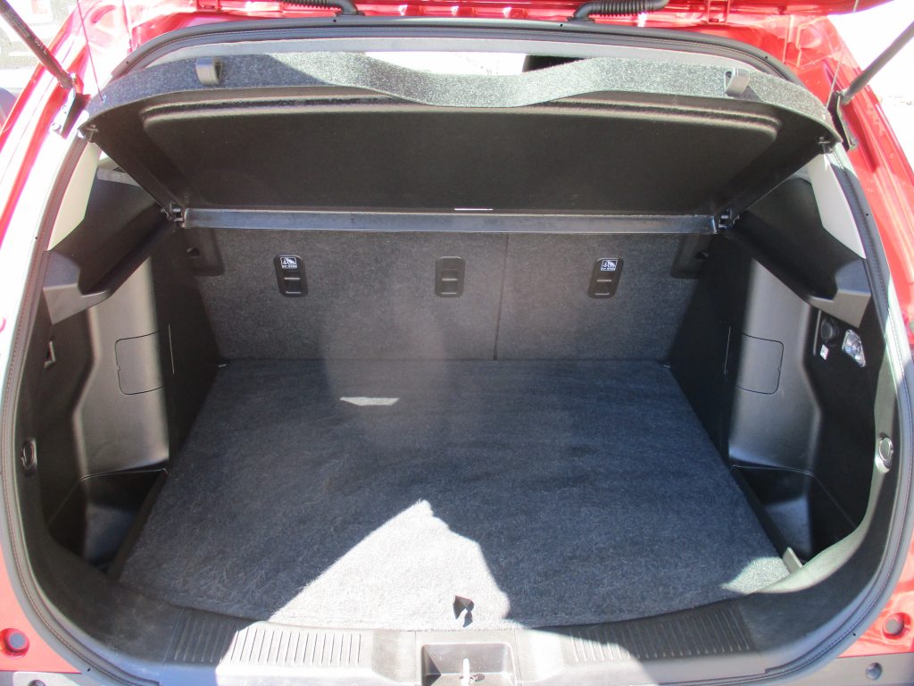 SUZUKI S-CROSS 1.4 T Compact+ Hybrid 4x4, Mild-Hybrid Benzin/Elektro, Occasion / Gebraucht, Automatik - 7