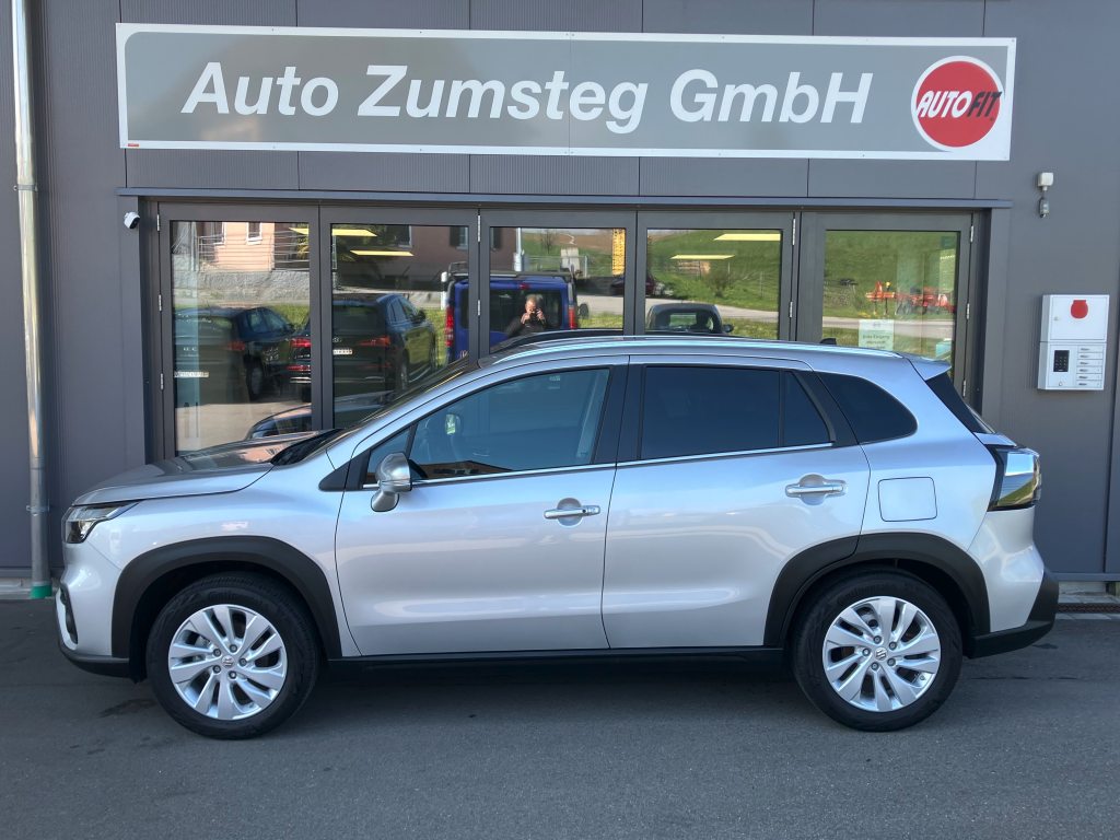SUZUKI S-CROSS 1.4 T Compact+ Hybrid 4x4, Mild-Hybrid Petrol/Electric, Second hand / Used, Manual - 2