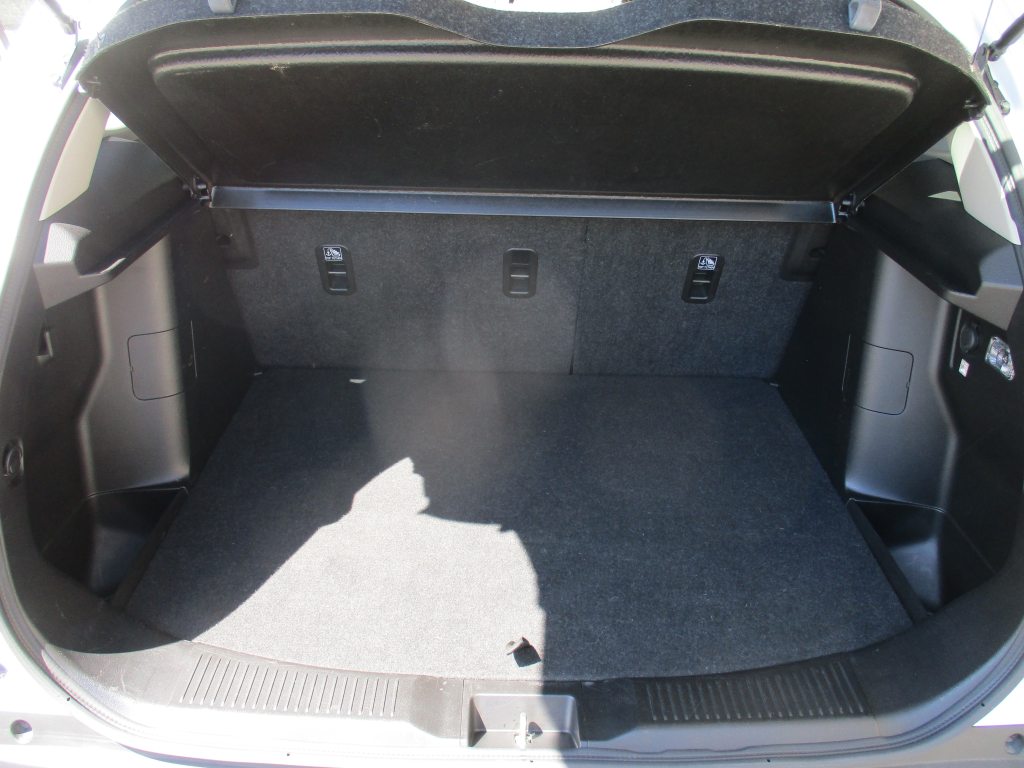 SUZUKI S-CROSS 1.4 T Compact Top Hybrid 4x4, Mild-Hybrid Benzin/Elektro, Occasion / Gebraucht, Handschaltung - 7