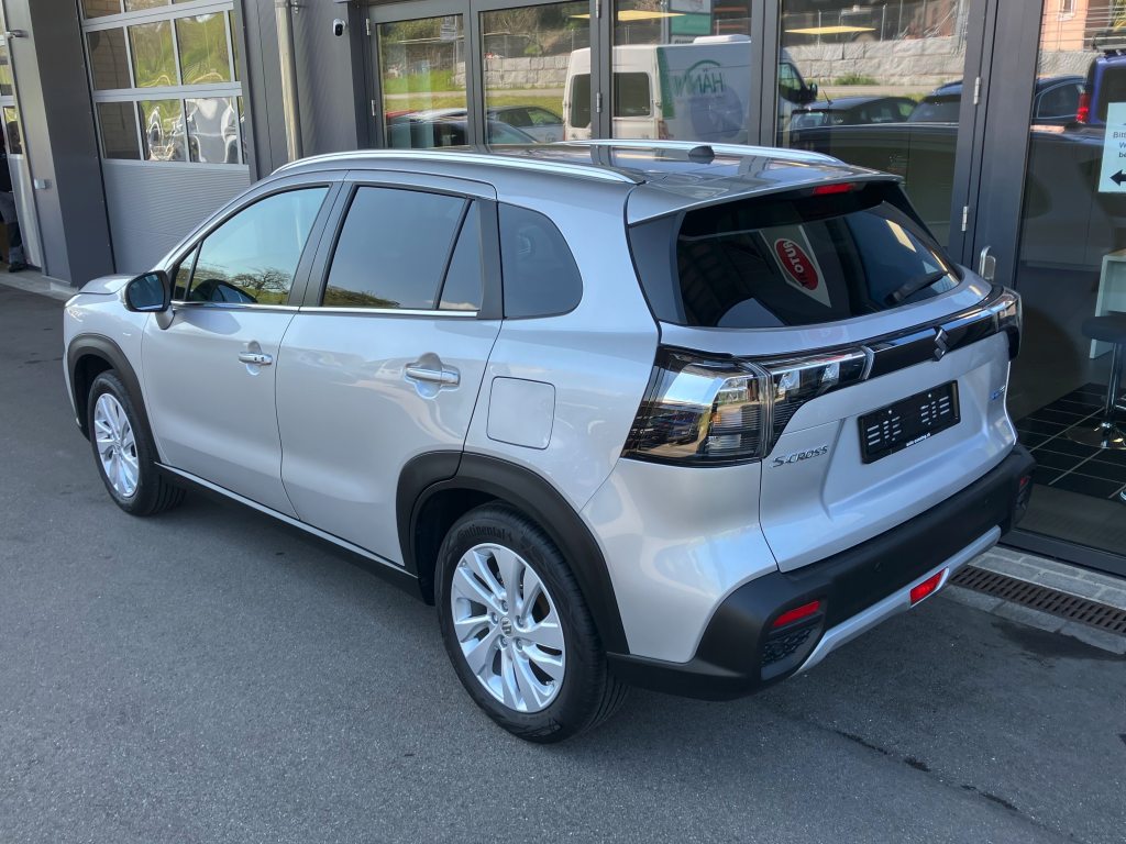 SUZUKI S-CROSS 1.4 T Compact+ Hybrid 4x4, Mild-Hybrid Petrol/Electric, Second hand / Used, Manual - 3