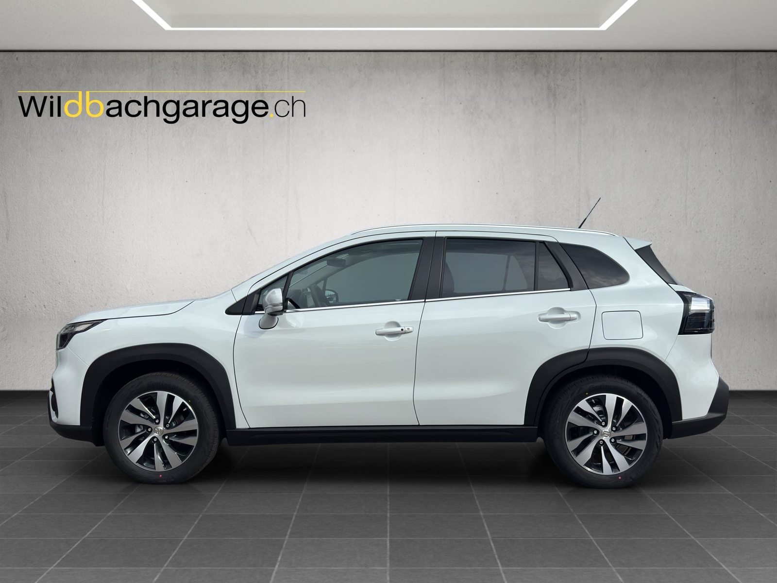 SUZUKI S-Cross 1.4 T Compact Top Hybrid 4x4, Mild-Hybrid Petrol/Electric, Ex-demonstrator, Automatic - 2