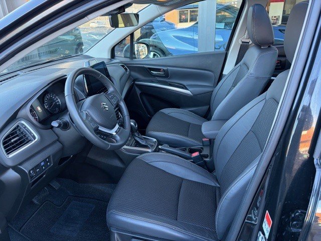 SUZUKI S-Cross 1.5 Piz Sulai Top Hybrid, Hybride Intégral Essence/Électricité, Voiture de démonstration, Automatique - 3
