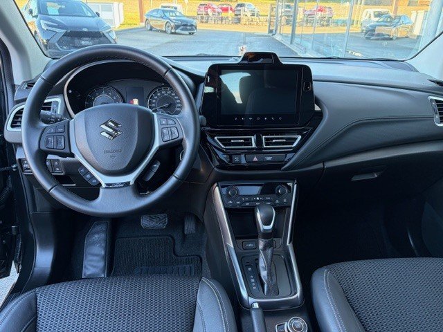 SUZUKI S-Cross 1.5 Piz Sulai Top Hybrid, Hybride Intégral Essence/Électricité, Voiture de démonstration, Automatique - 4