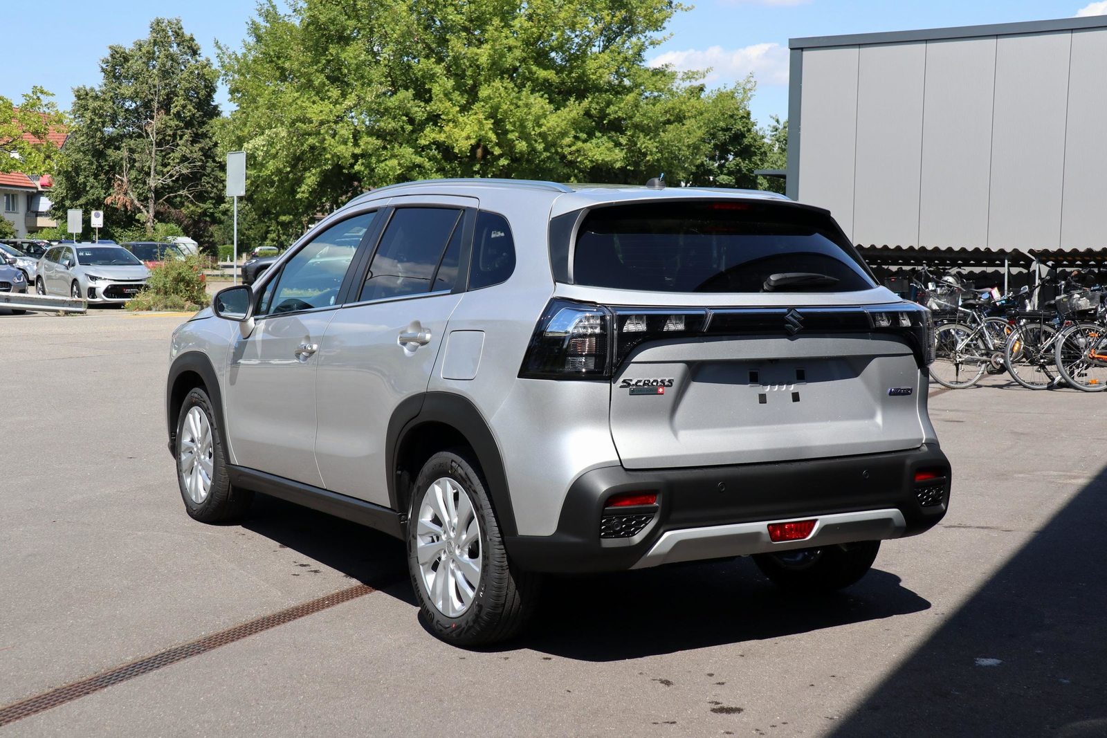 SUZUKI S-Cross 1.4 T Compact+ Hybrid 4x4, Mild-Hybrid Petrol/Electric, Ex-demonstrator, Manual - 4