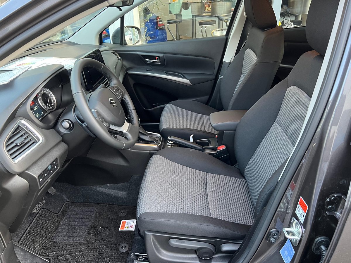 SUZUKI S-Cross 1.5 Compact+ Hybrid 4x4, Hybride Integrale Benzina/Elettrica, Auto nuove, Automatico - 7