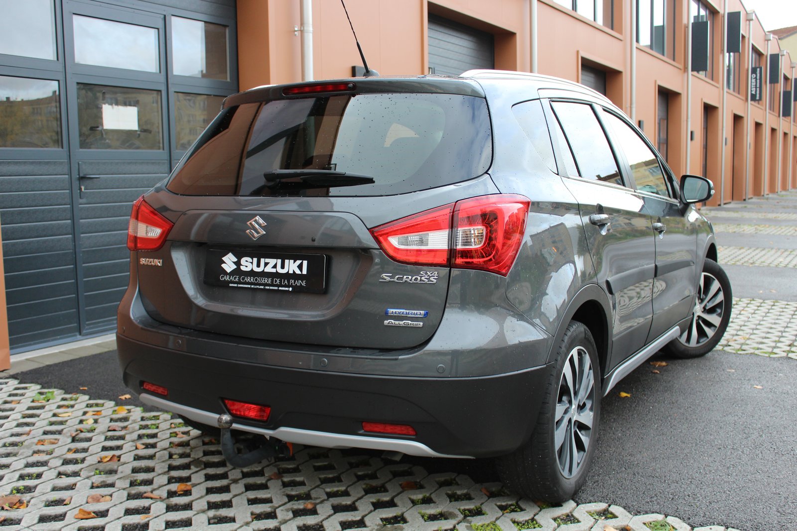 SUZUKI SX4 S-Cross 1.4 16V Compact Top Hybrid 4WD, Voll-Hybrid Benzin/Elektro, Occasion / Gebraucht, Handschaltung - 4