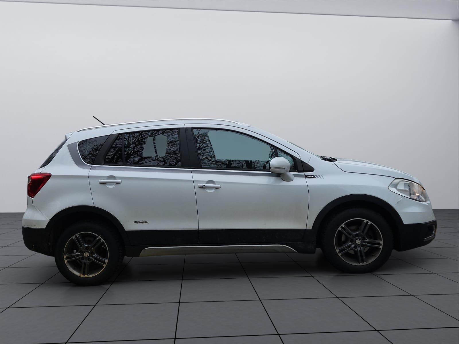 SUZUKI SX4 S-Cross 1.6 TD Compact Top 4WD TCSS, Diesel, Occasion / Utilisé, Automatique - 7