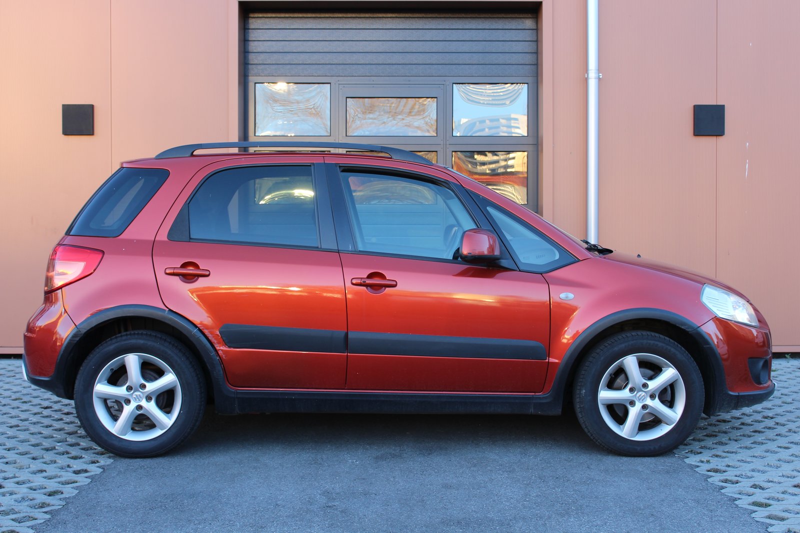 SUZUKI SX4 1.6 16V GL Top 2WD Automatic, Benzin, Occasion / Gebraucht, Automatik - 3