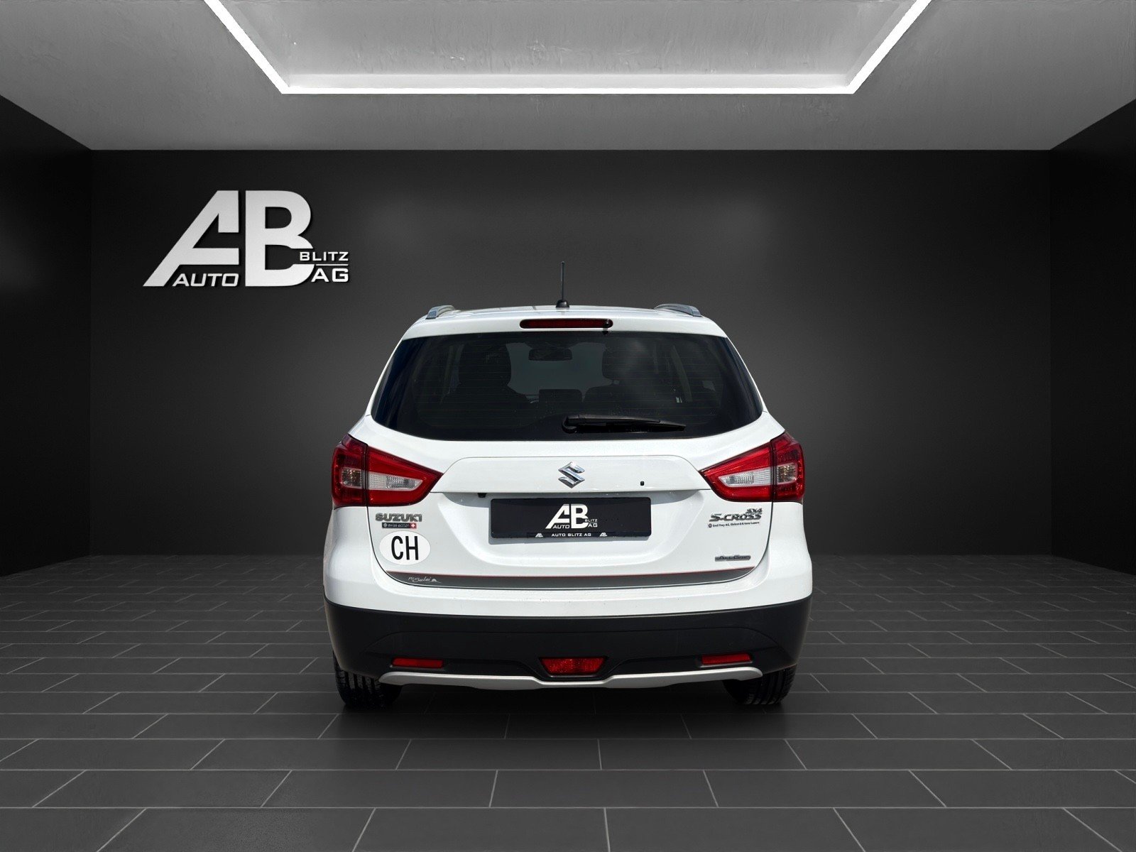 SUZUKI SX4 S-Cross 1.4 16V Piz Sulai 4WD Automatic, Essence, Occasion / Utilisé, Automatique - 4
