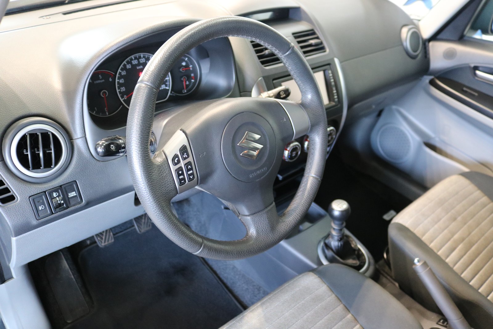 SUZUKI SX4 1.9 TD GL TOP 4WD, Diesel, Occasion / Utilisé, Manuelle - 2