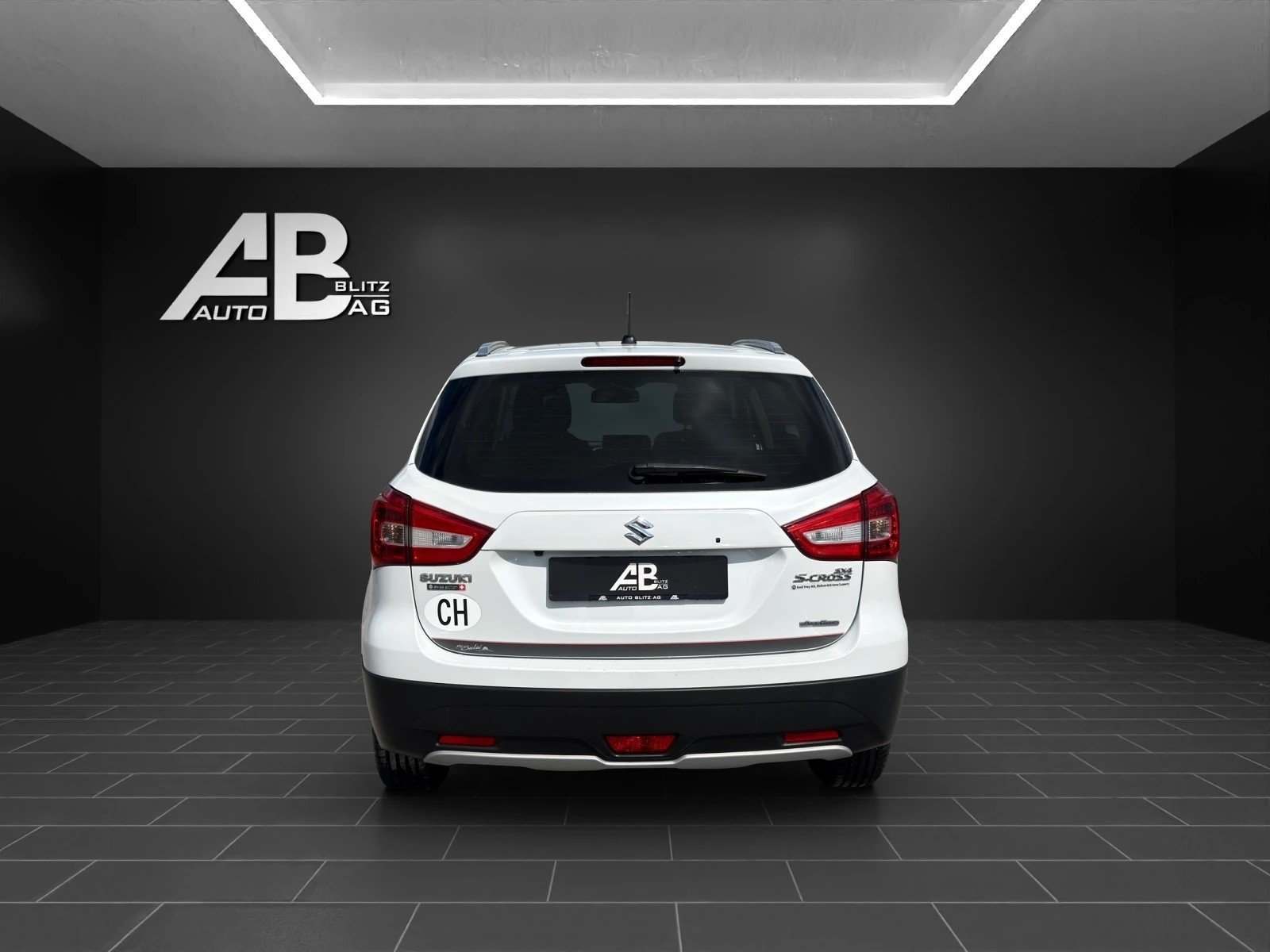 SUZUKI SX4 S-Cross 1.4 16V Piz Sulai 4WD Automatic, Benzin, Occasion / Gebraucht, Automatik - 4