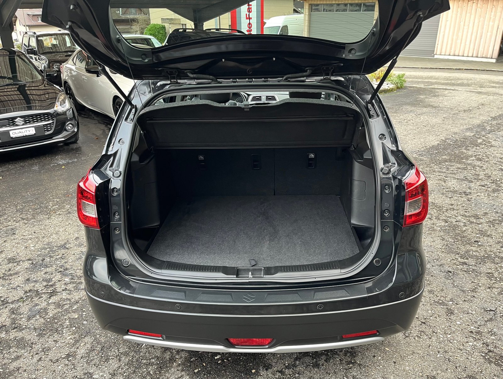 SUZUKI SX4 S-Cross 1.4 16V Piz Sulai Top 4WD Automatic, Benzin, Occasion / Gebraucht, Automat - 6