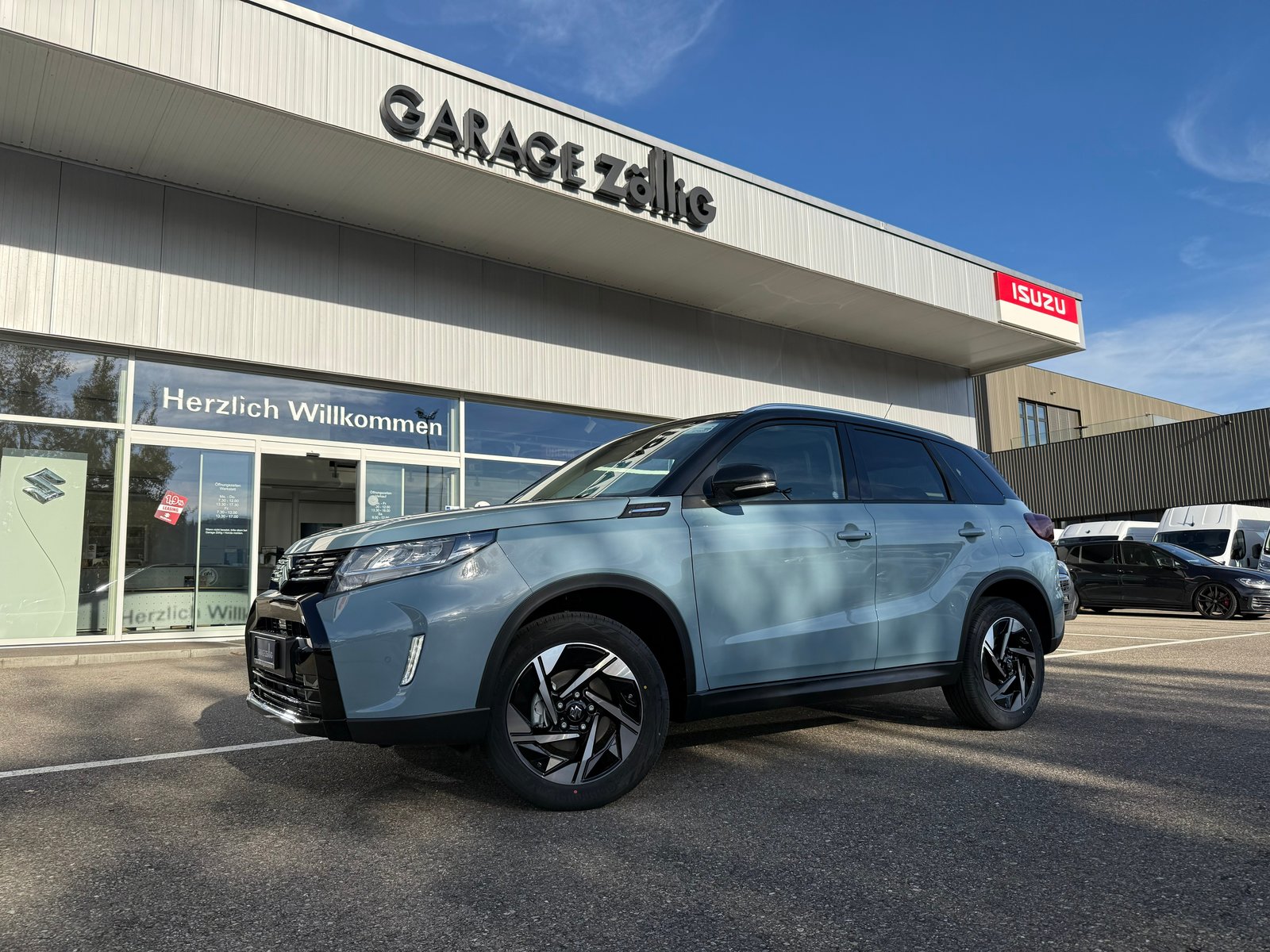 SUZUKI Vitara 1.4 Boosterjet Compact Top 4x4 Hybrid Automatic, Petrol, New car, Automatic - 2