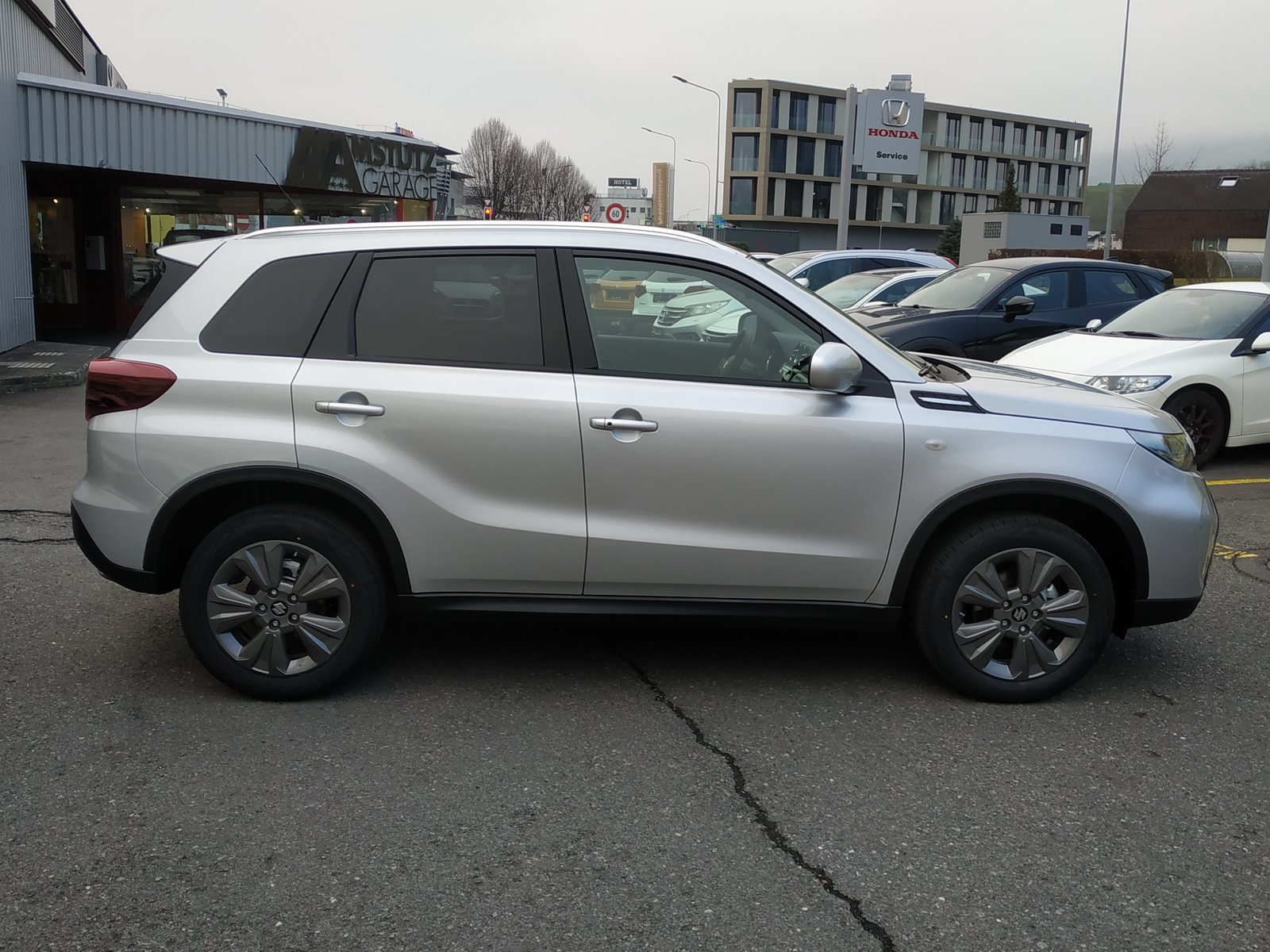 SUZUKI Vitara 1.4 Boosterjet Compact + 4x4 Hybrid Automatic, Essence, Voiture nouvelle, Automatique - 6