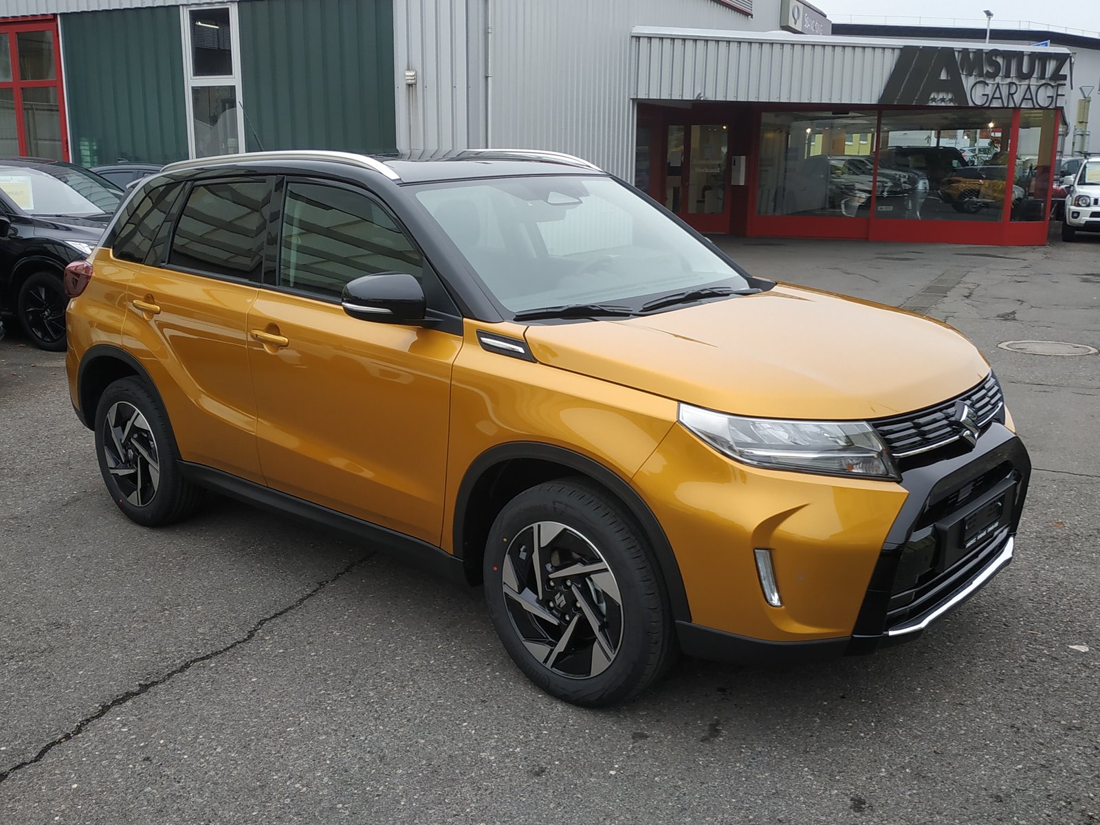 SUZUKI Vitara 1.4 Boosterjet Compact Top 4x4 Hybrid Automati, Benzin, Neuwagen, Automatik - 2