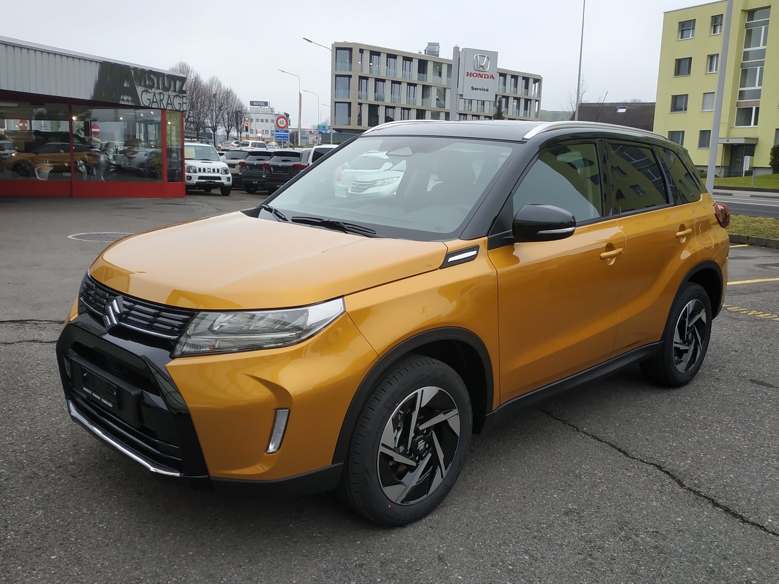 SUZUKI Vitara 1.4 Boosterjet Compact Top 4x4 Hybrid Automati, Benzin, Neuwagen, Automatik - 3