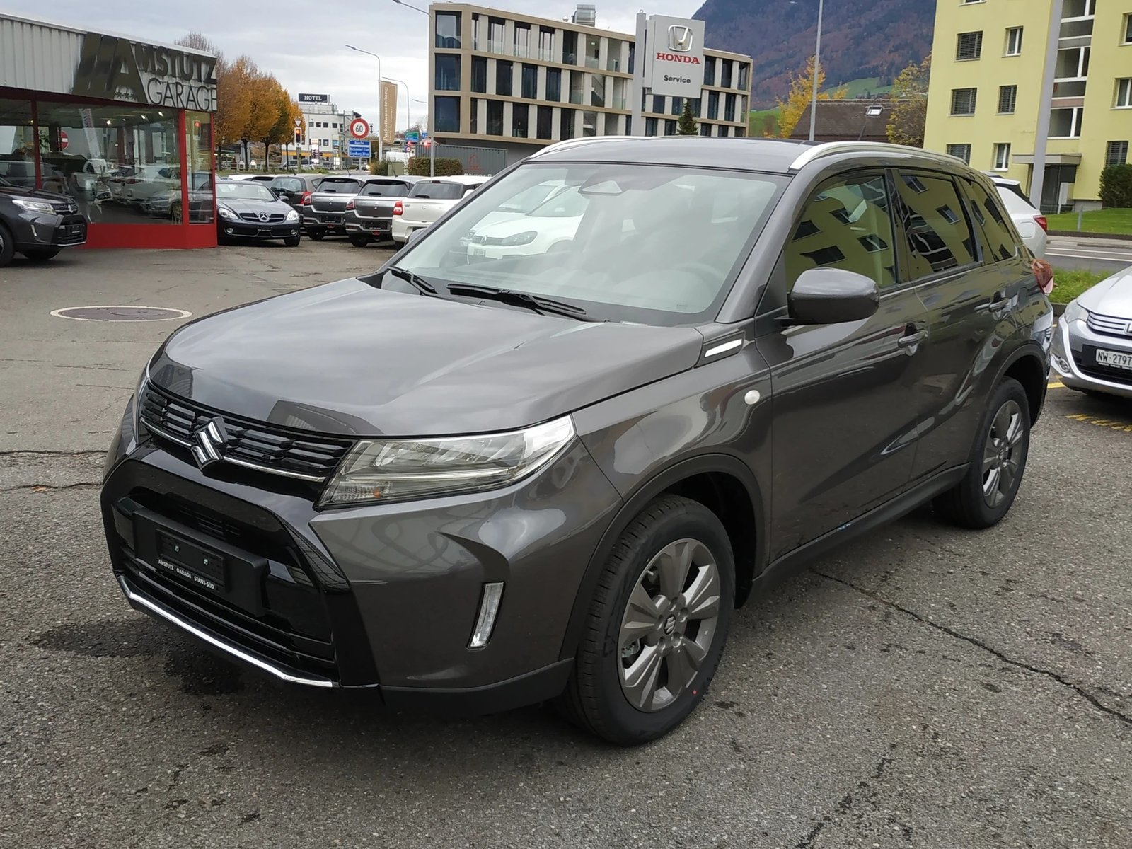 SUZUKI Vitara 1.4 Boosterjet Compact + 4x4 Hybrid Automatic, Benzina, Auto nuove, Automatico - 3