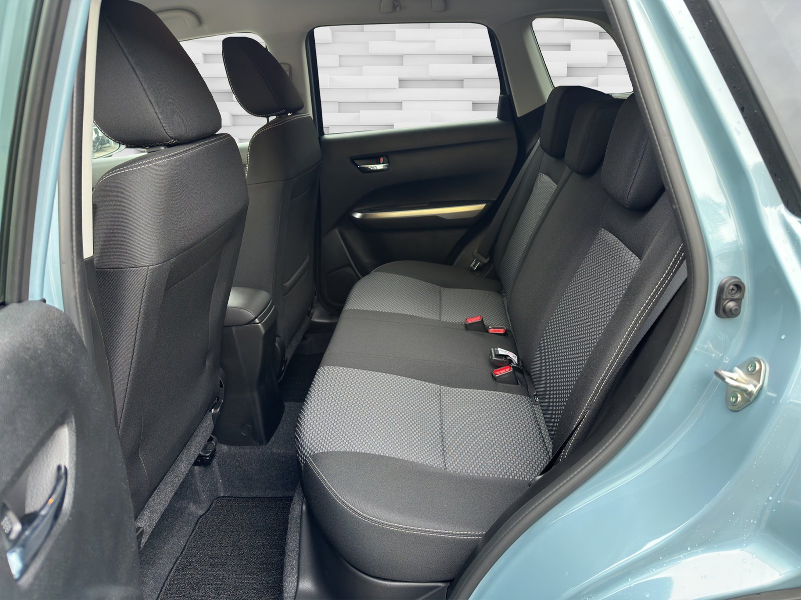 SUZUKI Vitara 1.4 Boosterjet Sakura 4x4 Hybrid Automatic, Benzin, Neuwagen, Automatik - 6
