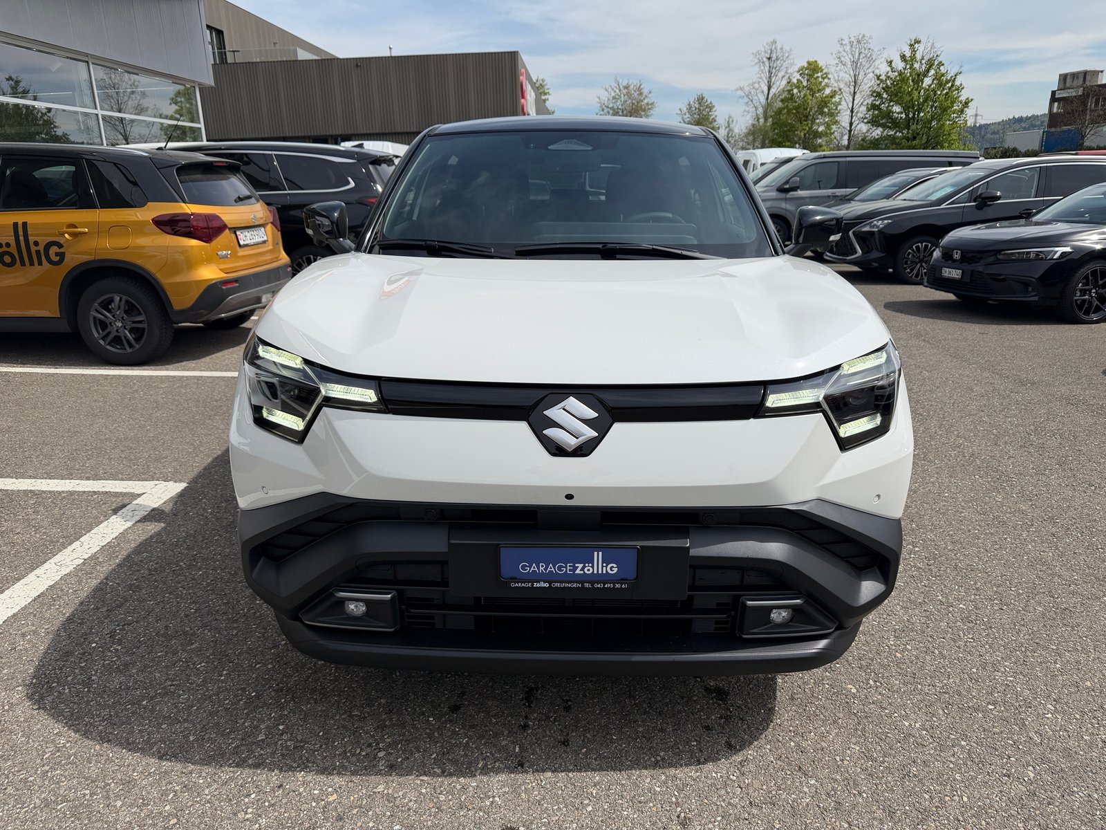 SUZUKI e-Vitara 61kWh Sakura Top 4x4, Électrique, Voiture nouvelle, Automatique - 2