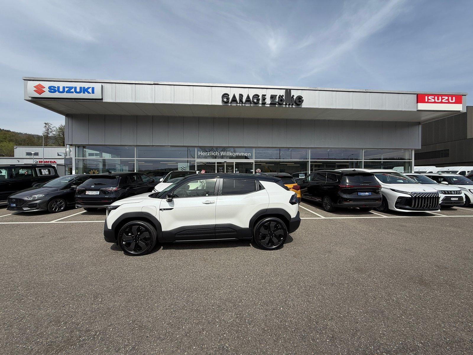 SUZUKI e-Vitara 61kWh Sakura Top 4x4, Électrique, Voiture nouvelle, Automatique - 3