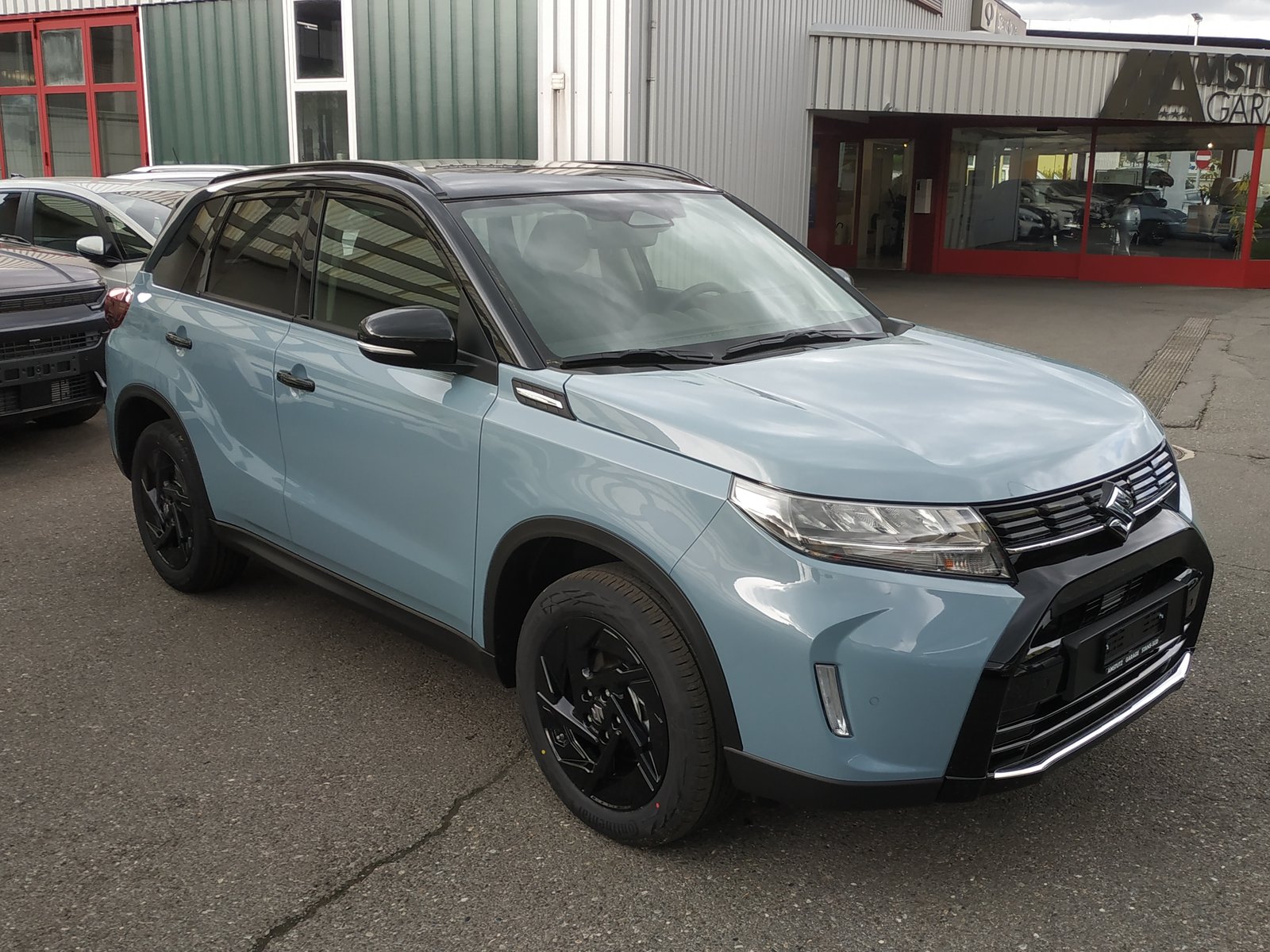 SUZUKI Vitara 1.4 Boosterjet Black Edition Top 4x4 Hybrid Au, Petrol, New car, Automatic - 2