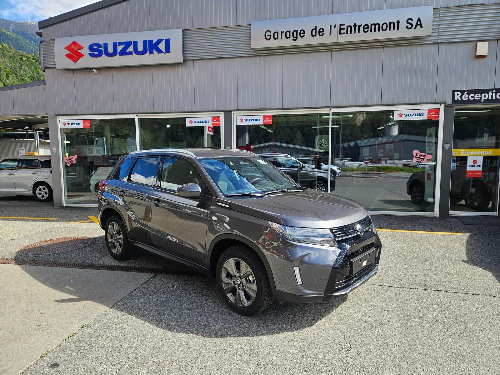 SUZUKI Vitara 1.4 Boosterjet Compact + 4x4 Hybrid Automatic