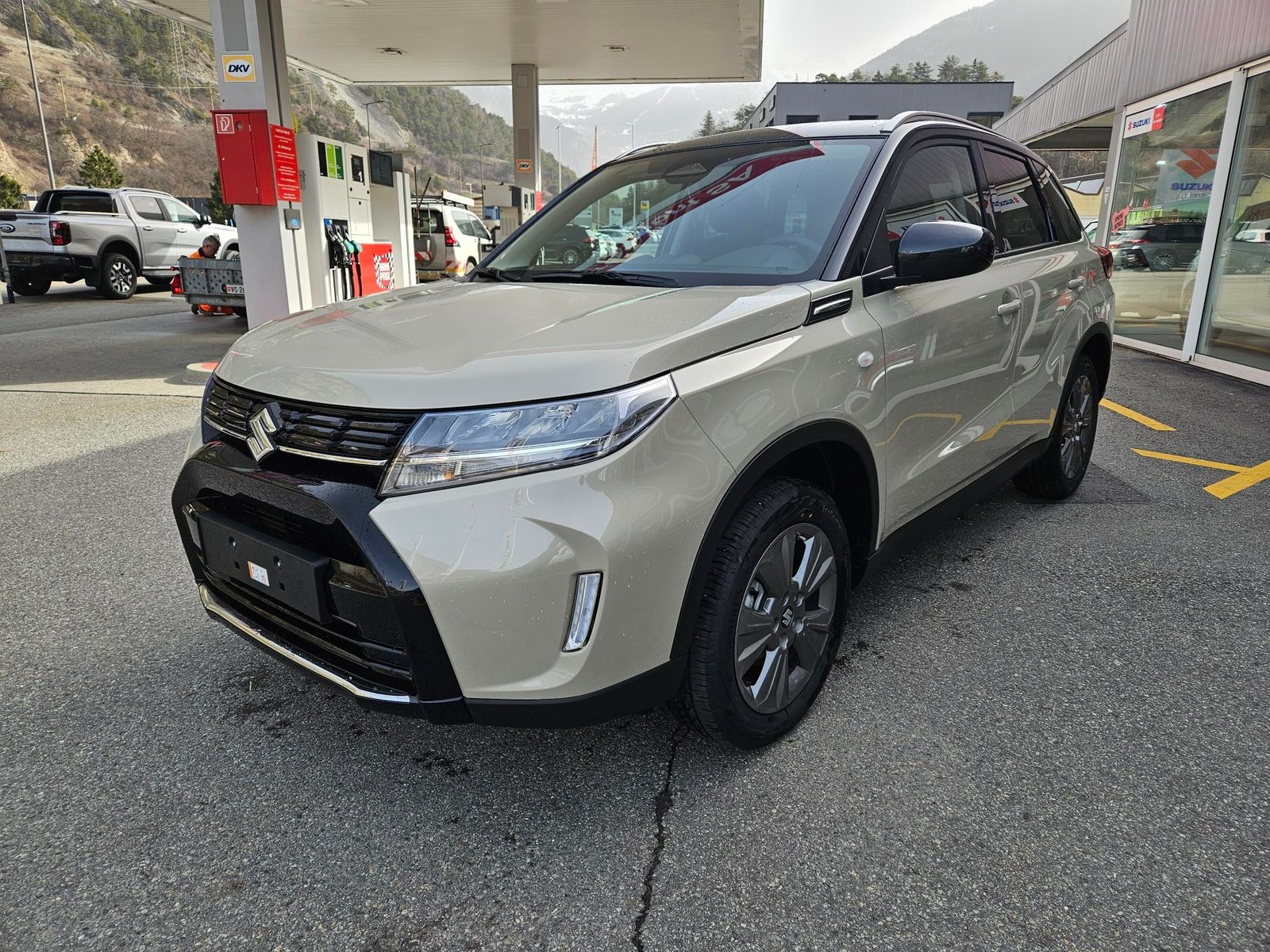 SUZUKI Vitara 1.4 Boosterjet Compact + 4x4 Hybrid Automatic, Benzina, Auto nuove, Automatico - 6