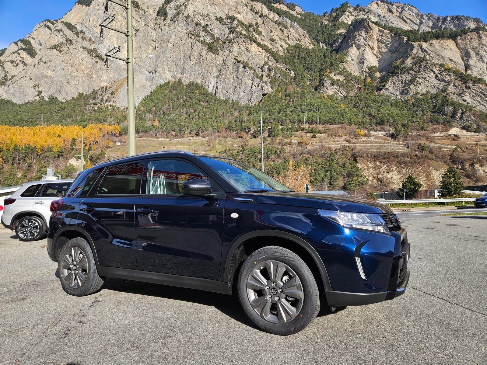 SUZUKI Vitara 1.4 Boosterjet Compact + 4x4 Hybrid, Benzin, Neuwagen, Handschaltung - 3