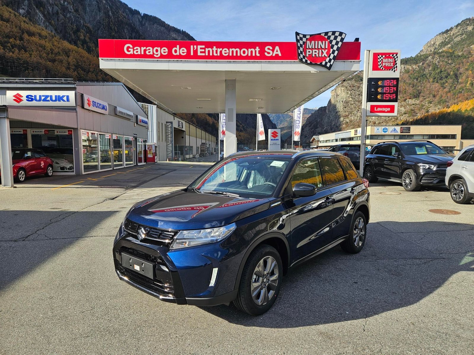 SUZUKI Vitara 1.4 Boosterjet Compact + 4x4 Hybrid, Benzin, Neuwagen, Handschaltung - 6