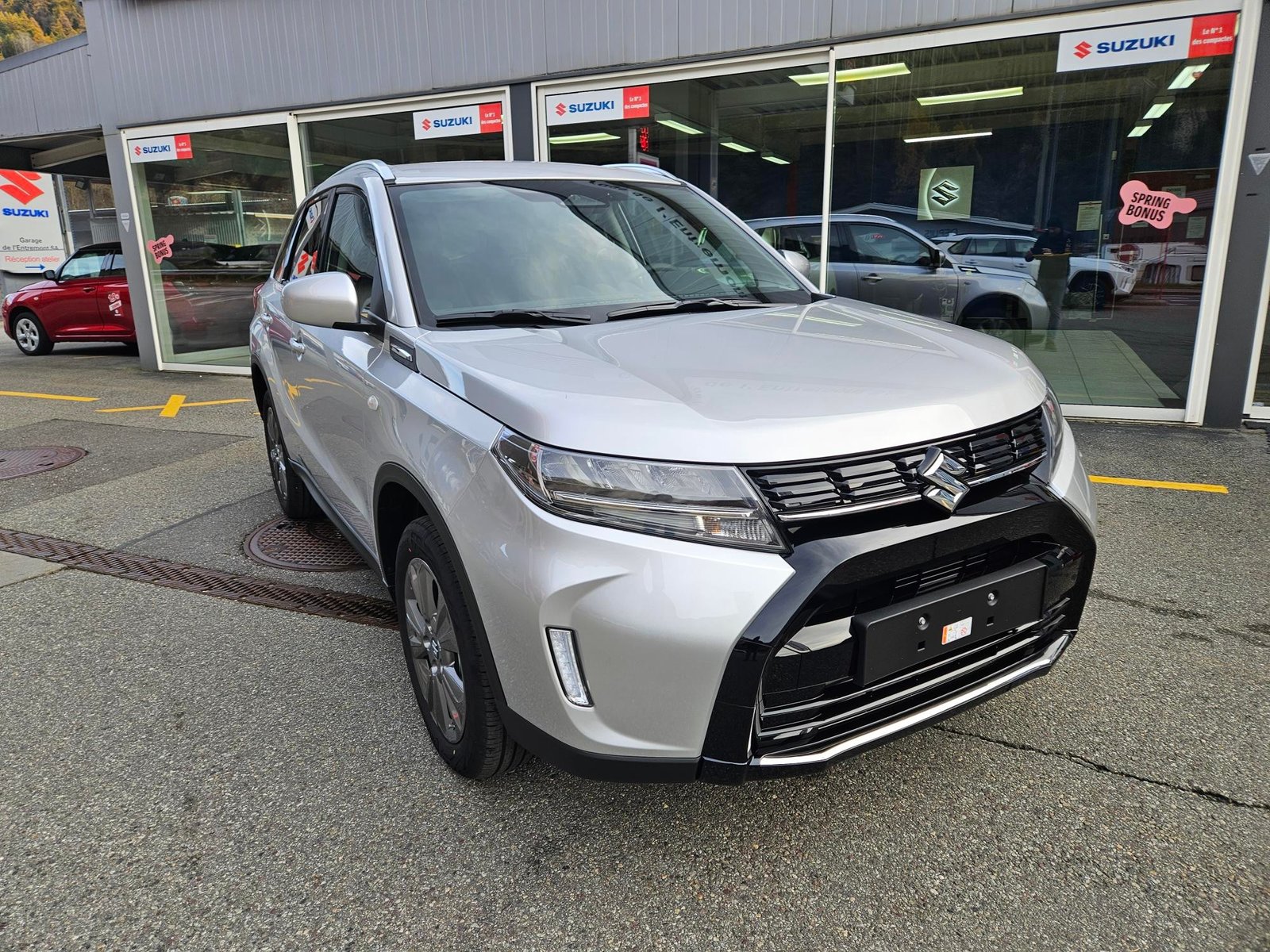 SUZUKI Vitara 1.4 Boosterjet Compact + 4x4 Hybrid Automatic, Benzin, Neuwagen, Automatik - 3
