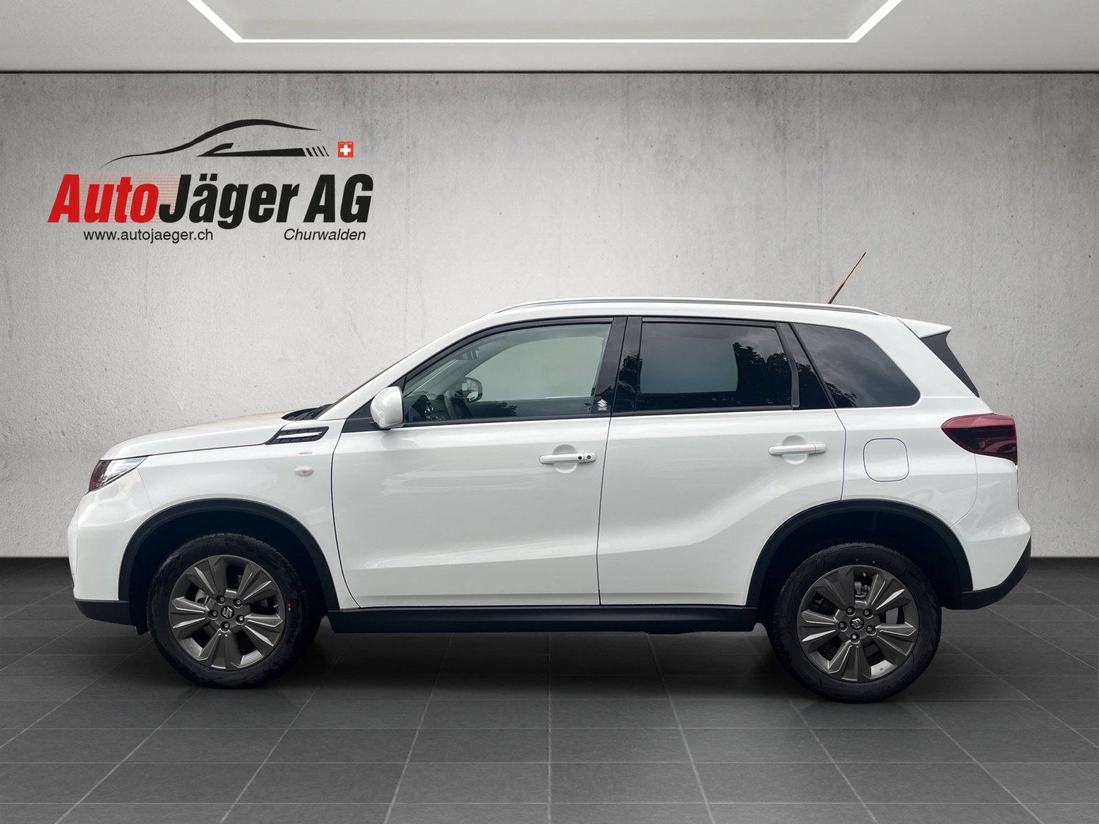 SUZUKI Vitara 1.4 Boosterjet Compact + 4x4 Hybrid Automatic, Essence, Voiture nouvelle, Automatique - 3