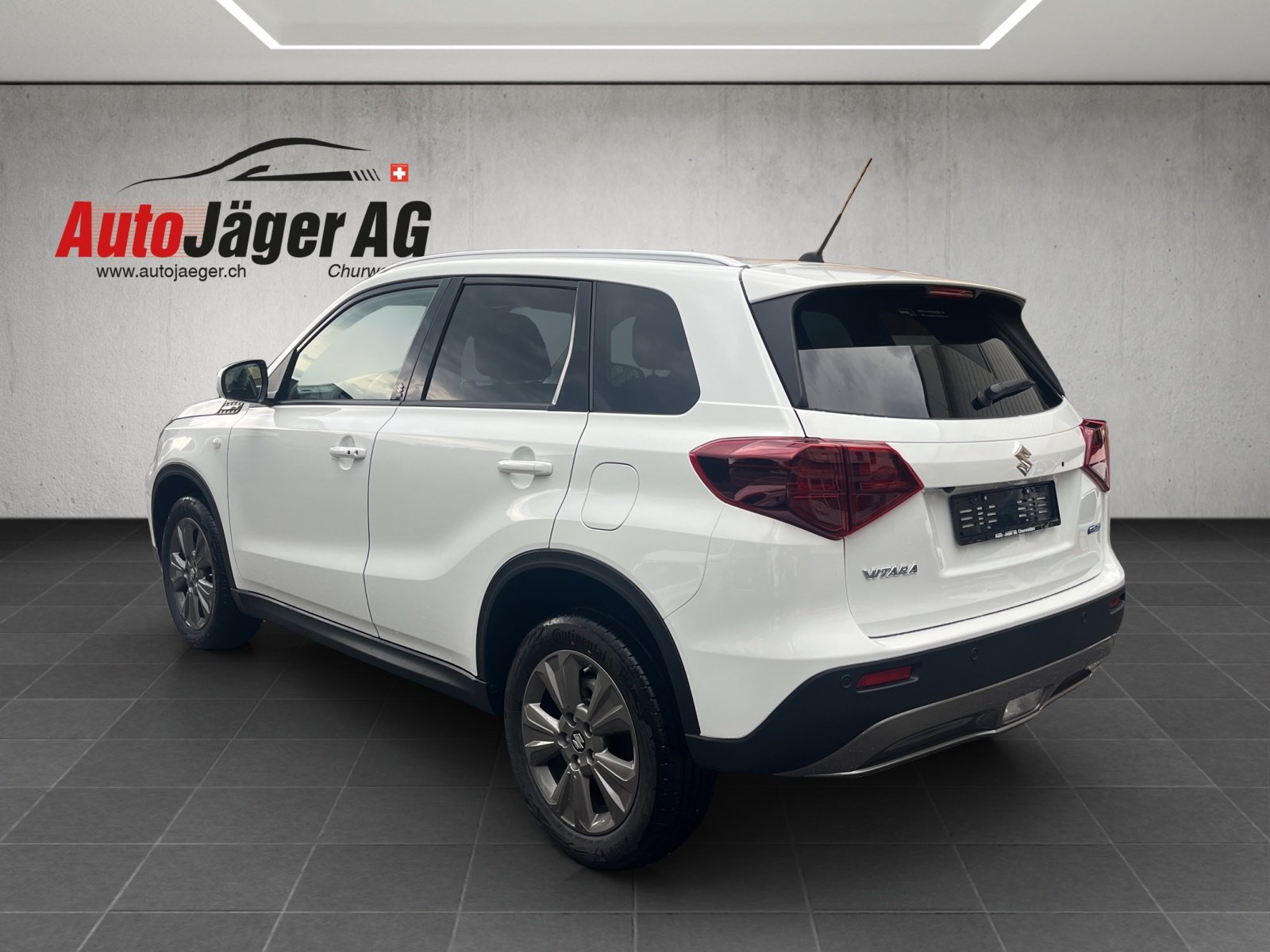 SUZUKI Vitara 1.4 Boosterjet Compact + 4x4 Hybrid Automatic, Essence, Voiture nouvelle, Automatique - 4