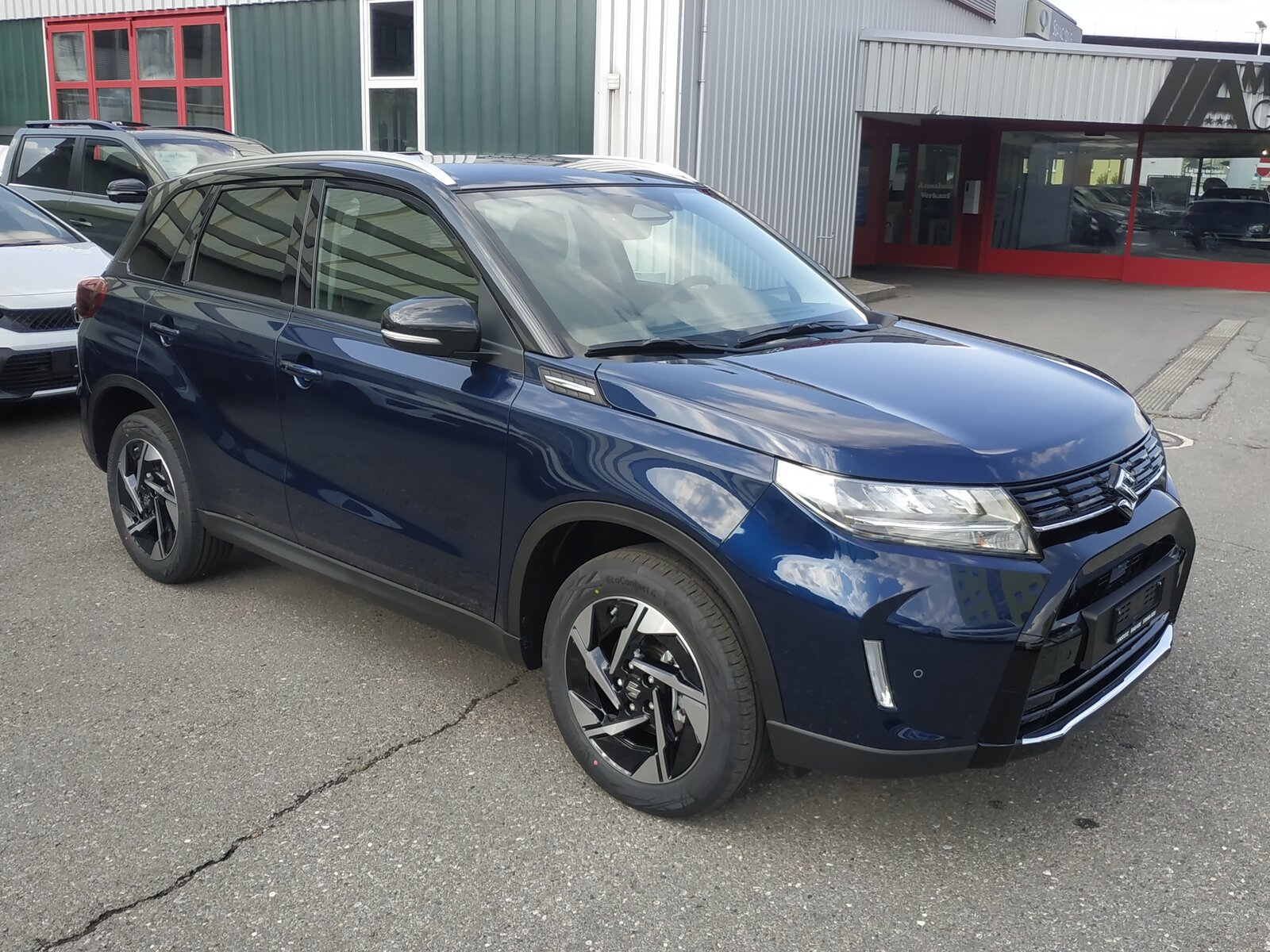 SUZUKI Vitara 1.4 Boosterjet Compact Top 4x4 Hybrid Automatic, Benzin, Neuwagen, Automatik - 2