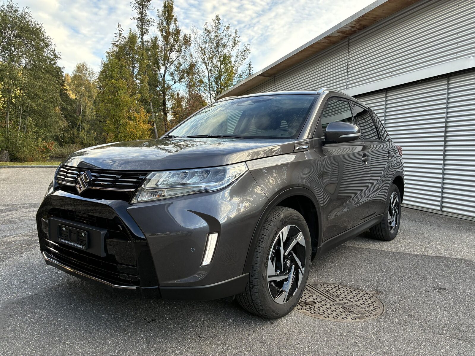 SUZUKI Vitara 1.5 HyCompact Top
