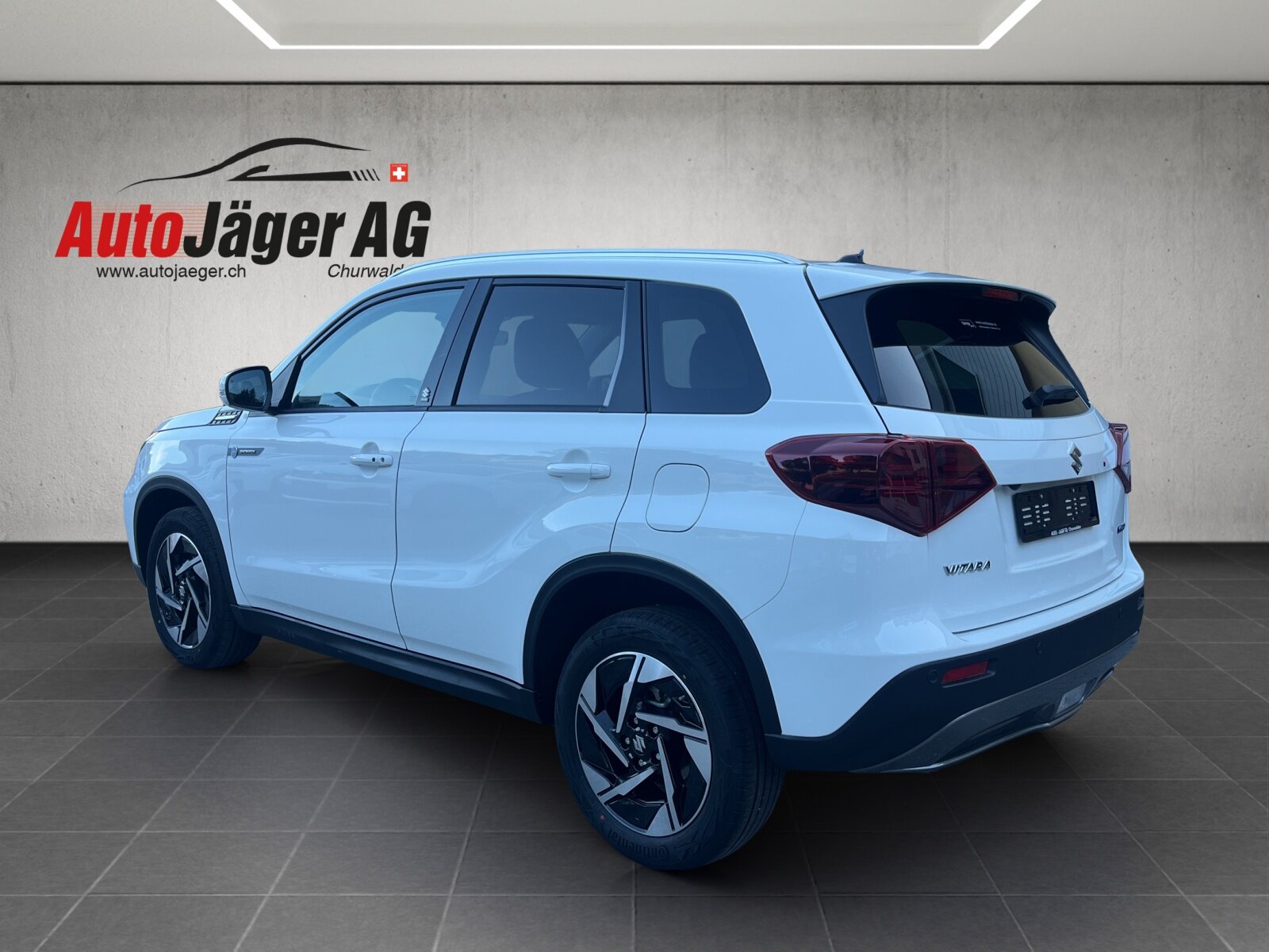 SUZUKI Vitara 1.4 Boosterjet Sakura Top 4x4 Hybrid Automatic, Benzin, Vorführwagen, Automatik - 4