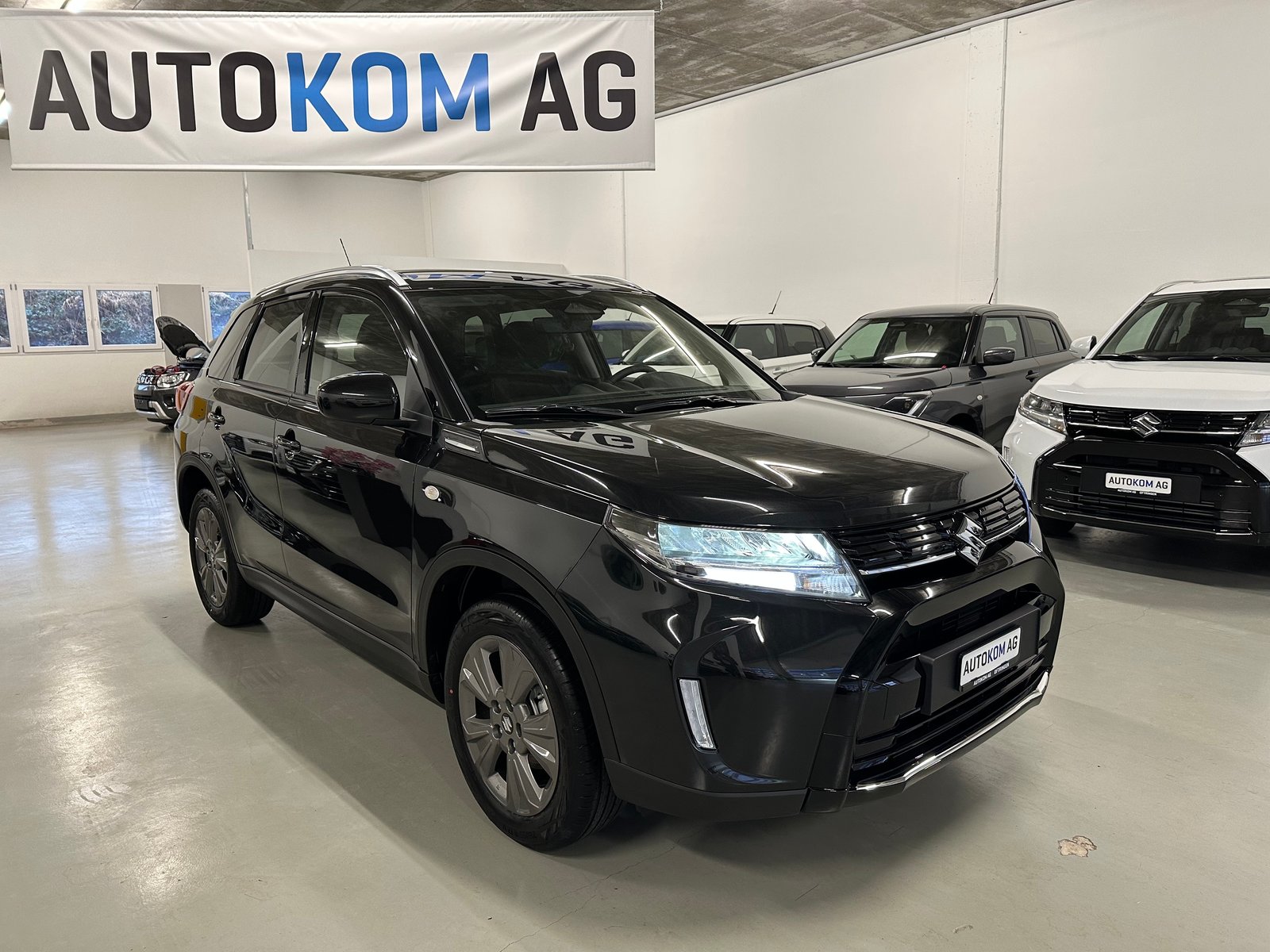 SUZUKI Vitara 1.4 Boosterjet Compact + 4x4 Hybrid Automatic